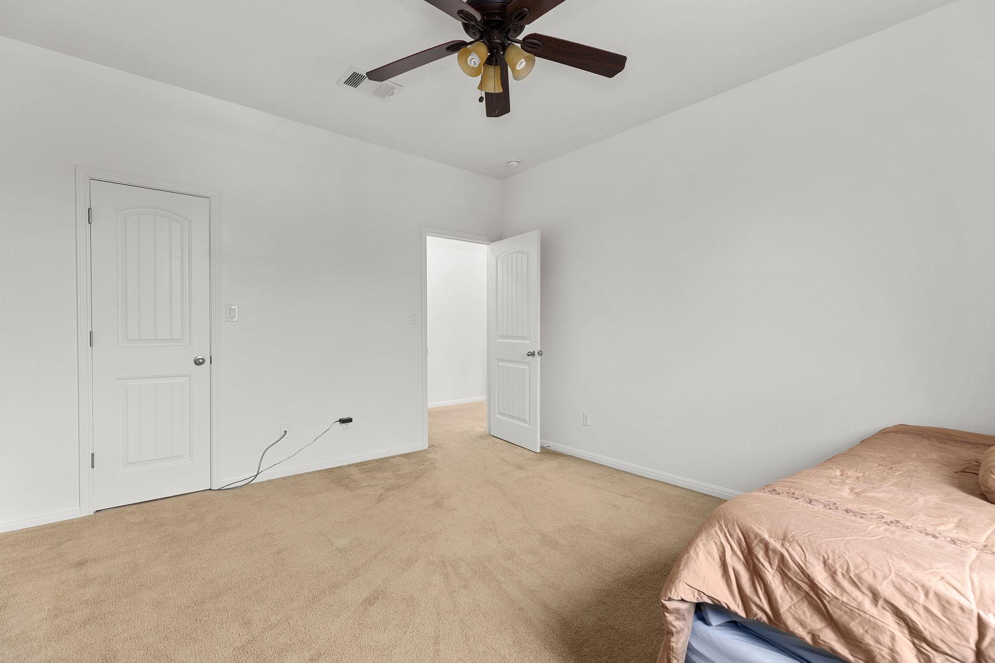 204 Lake Livingston Dr, Georgetown, TX 78628