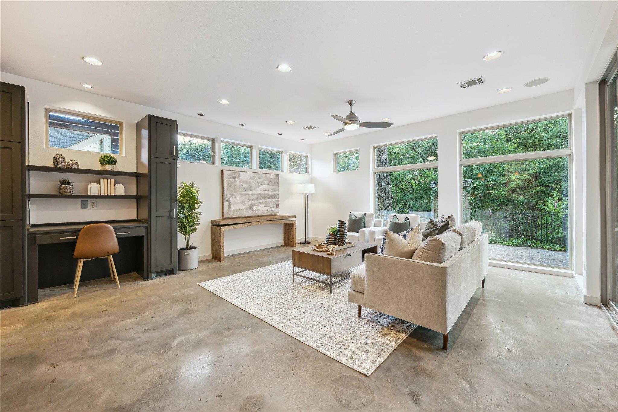 133 Frederick St # A, Austin, TX 78704