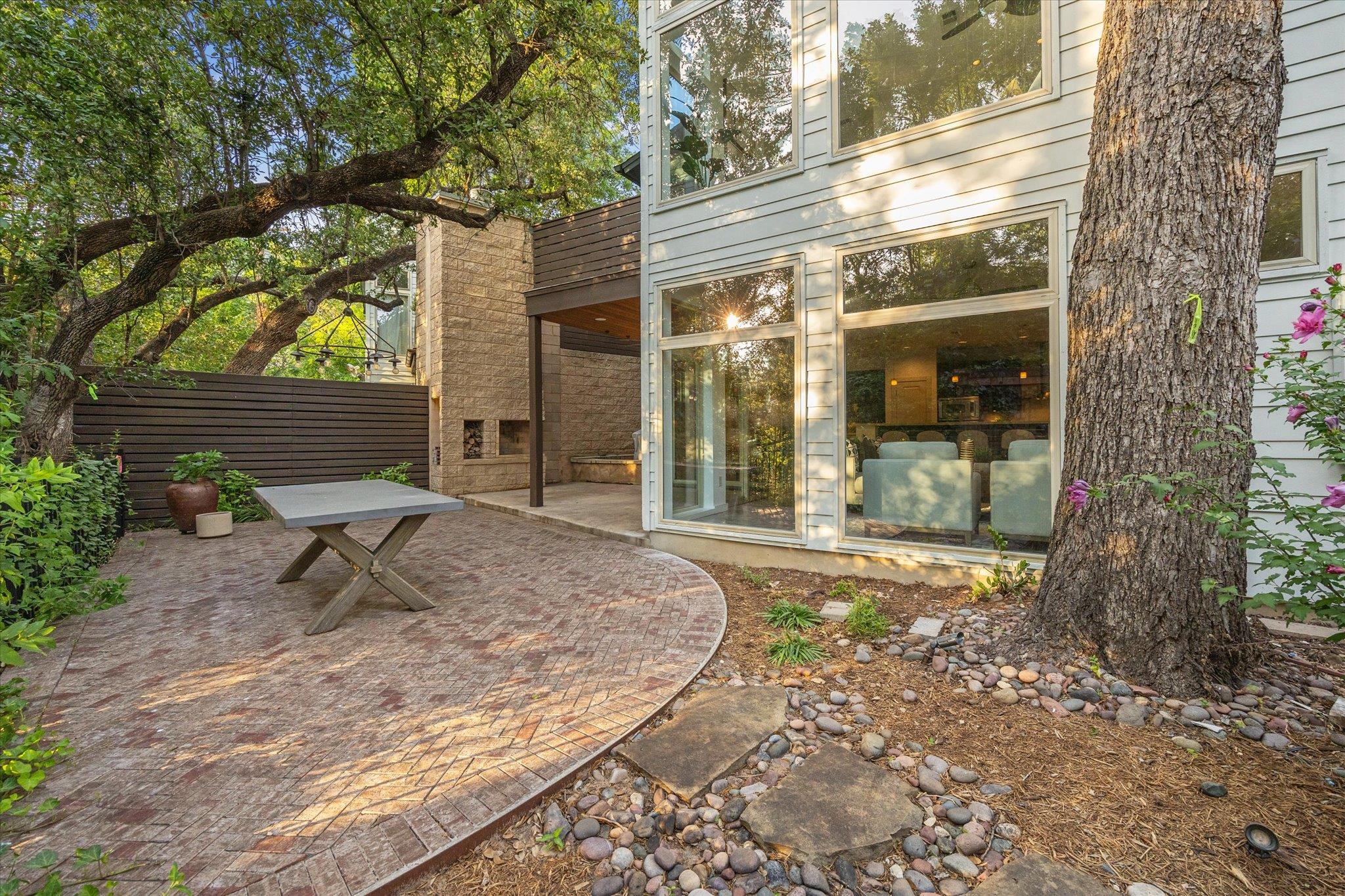 133 Frederick St # A, Austin, TX 78704
