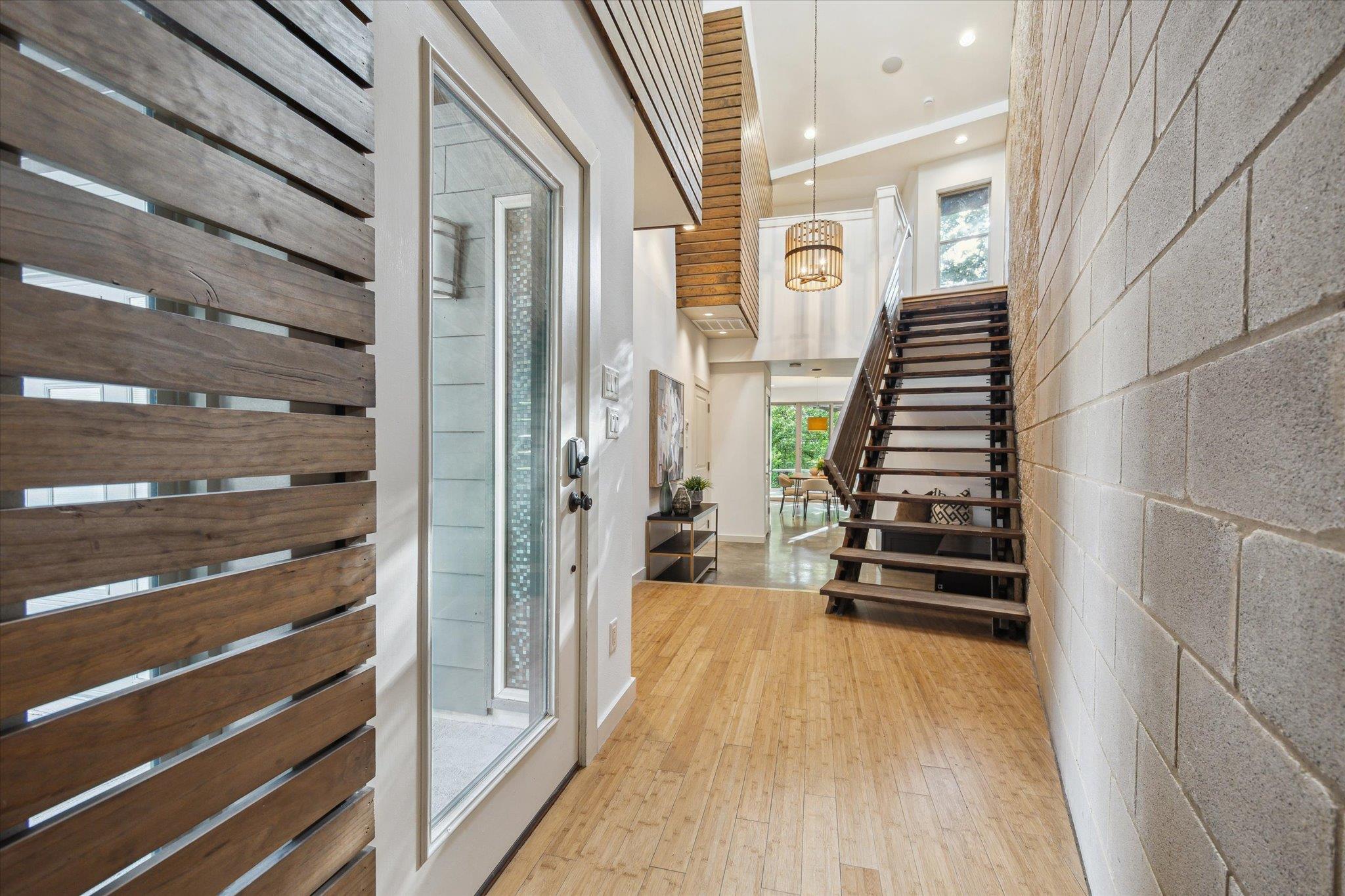 133 Frederick St # A, Austin, TX 78704