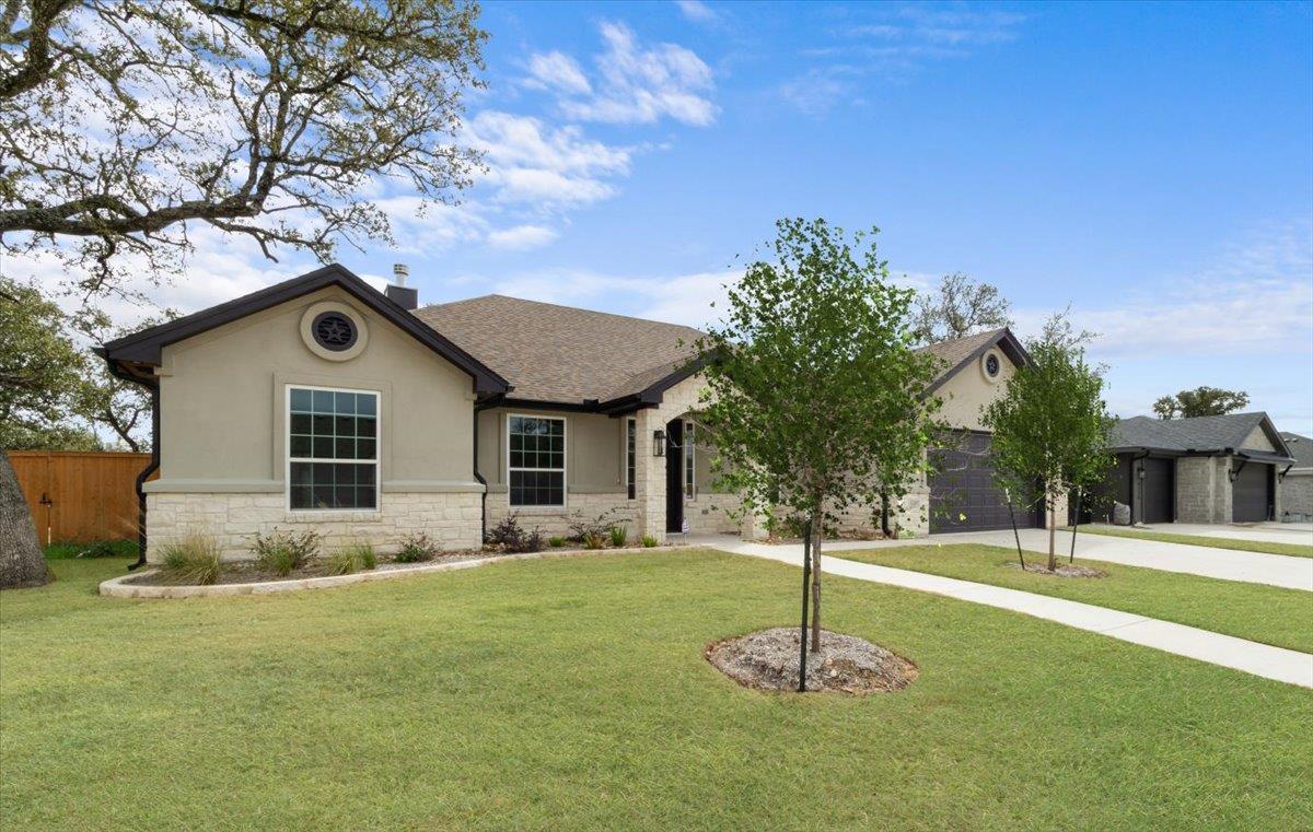 4121 Turning Leaf Dr, Nolanville, TX 76559