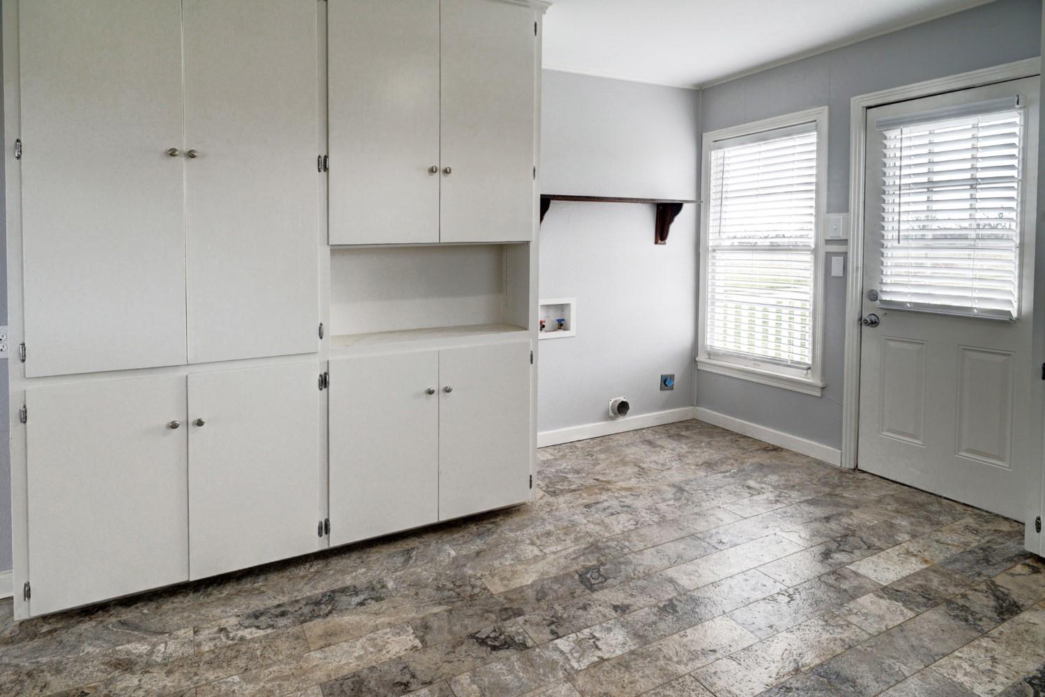 2940 Rabbs Prairie Rd, La Grange, TX 78945