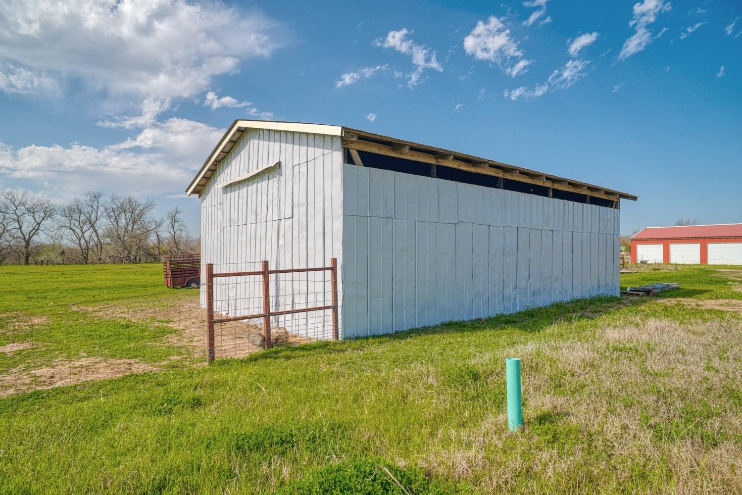 2940 Rabbs Prairie Rd, La Grange, TX 78945