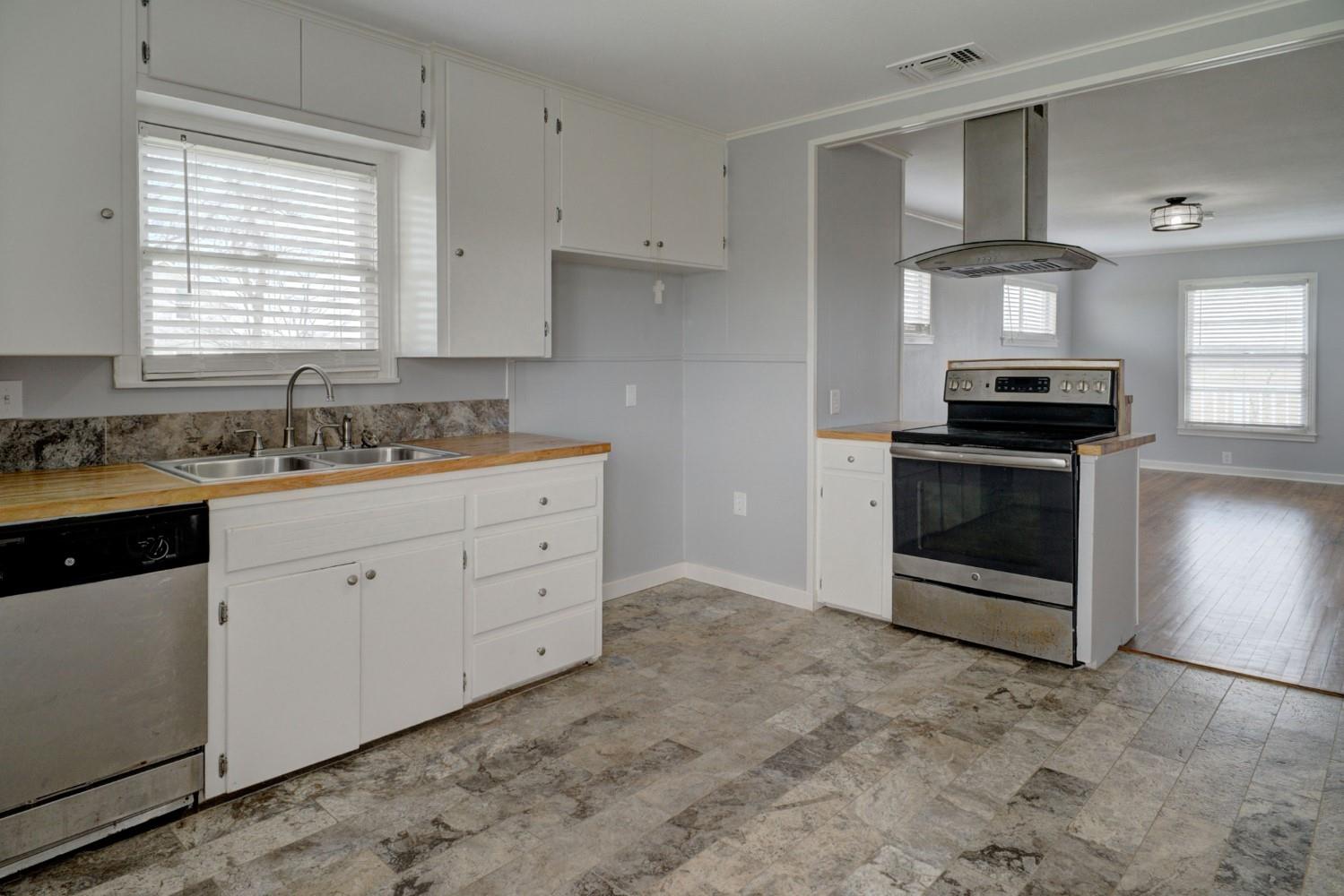 2940 Rabbs Prairie Rd, La Grange, TX 78945