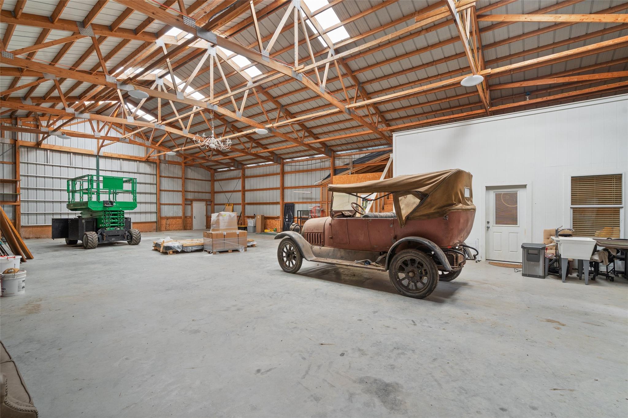 375 J.B. Vandiver Loop, Moody, TX 76557