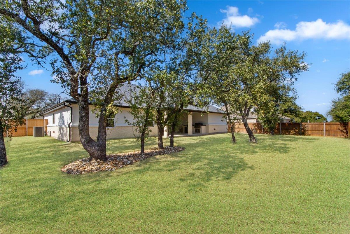 4113 Turning Leaf Dr, Nolanville, TX 76559