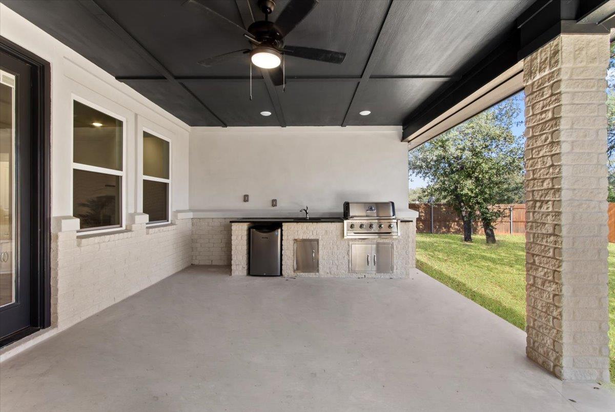 4113 Turning Leaf Dr, Nolanville, TX 76559