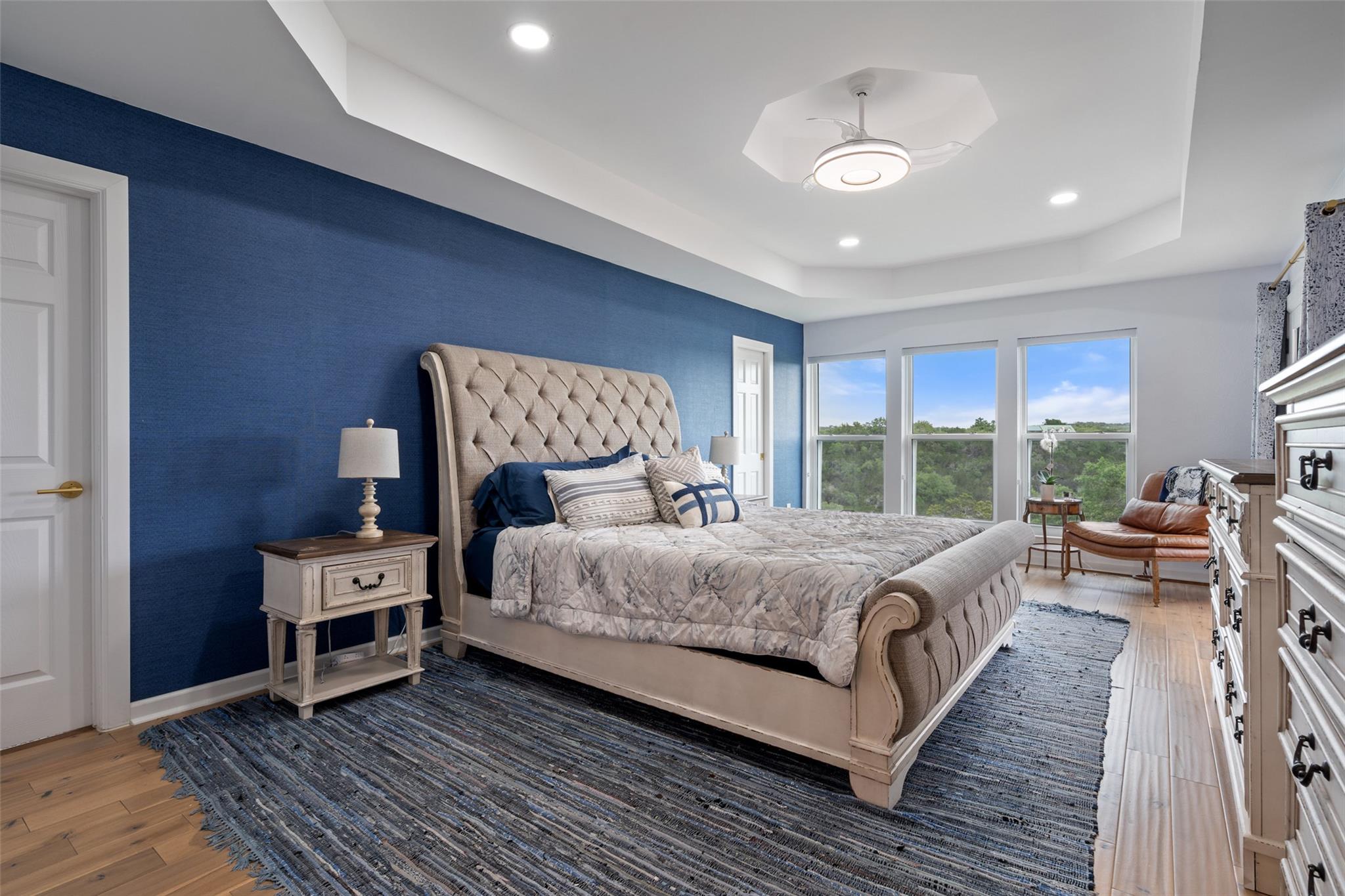 105 Stonegate Ln, Dripping Springs, TX 78620