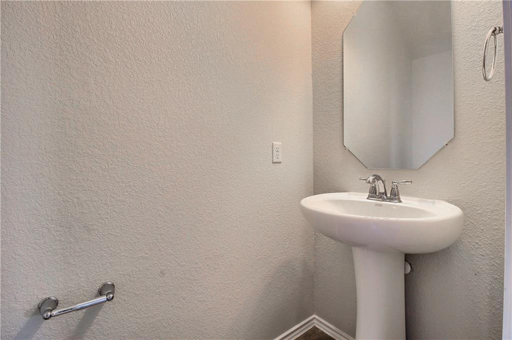 13909 Osmarea Dr # 96, Austin, TX 78717