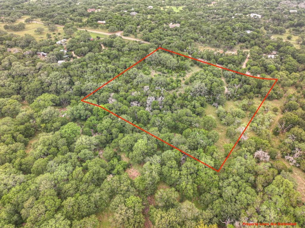 211 Hunters Glen Dr, San Marcos, TX 78666