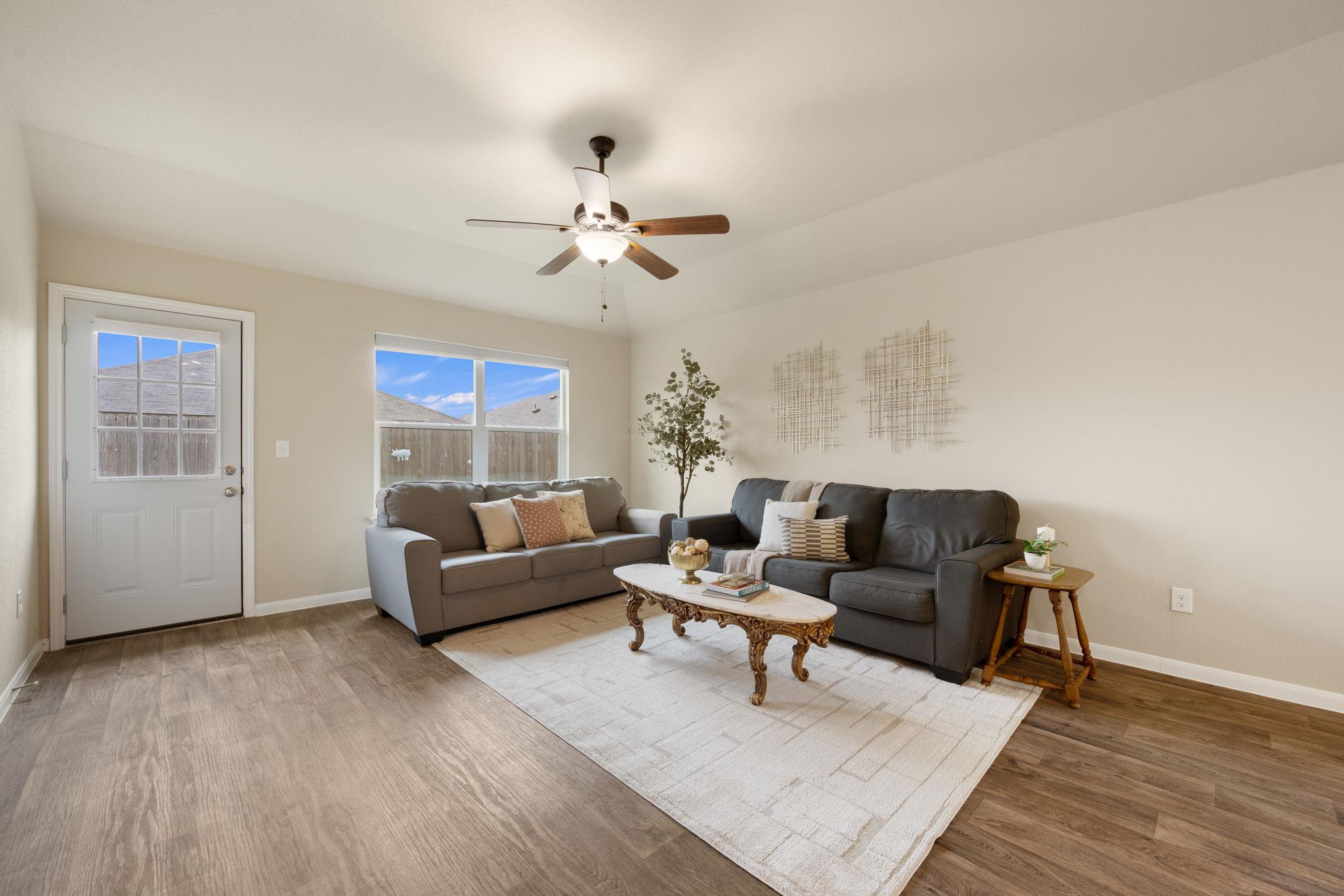 3305 Tilmon Ln, Austin, TX 78725