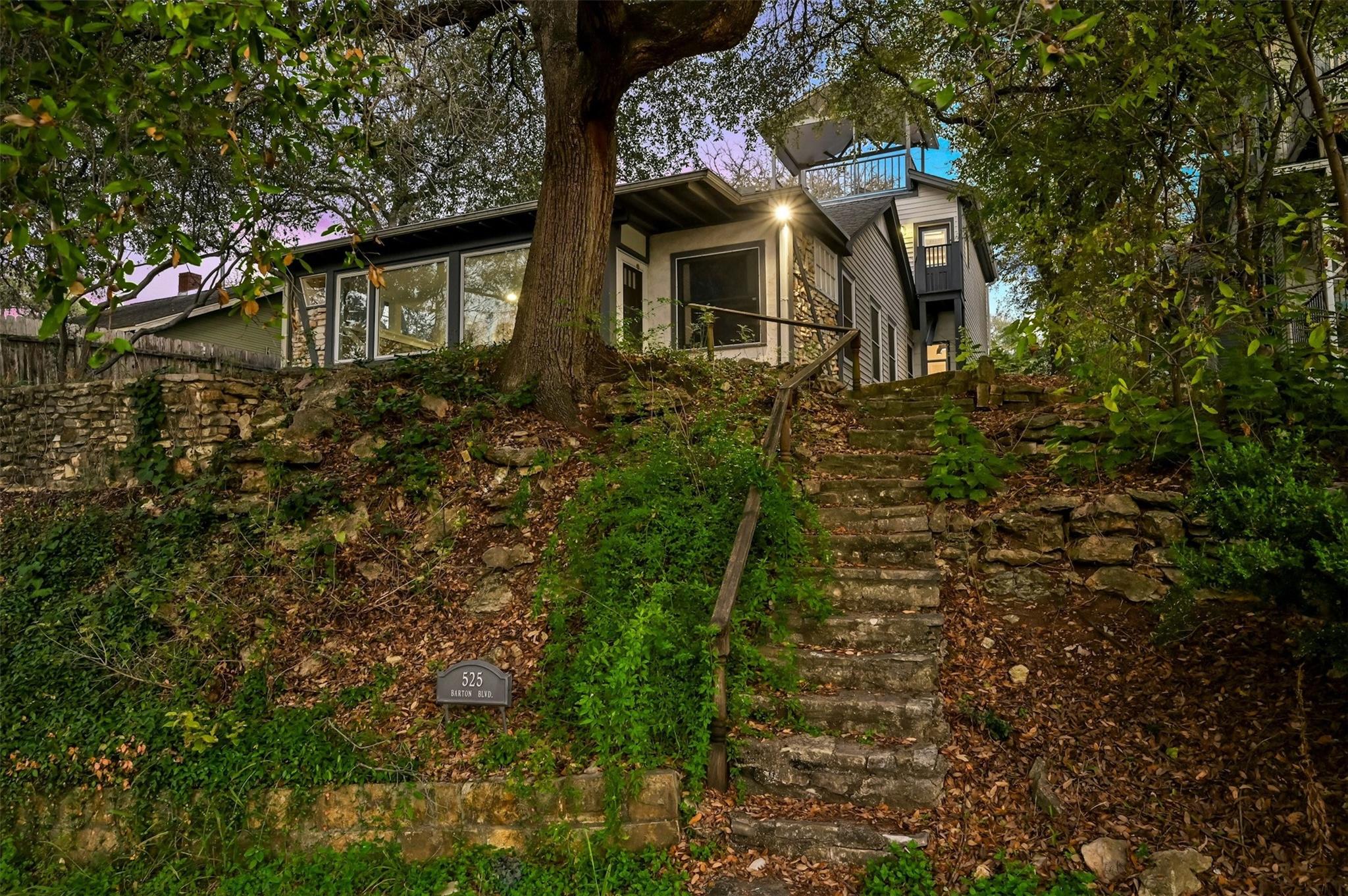 525 Barton Blvd, Austin, TX 78704