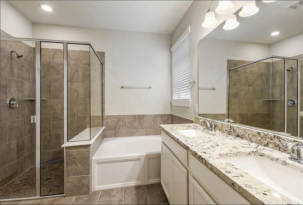 9907 Quercia Dr, Austin, TX 78717