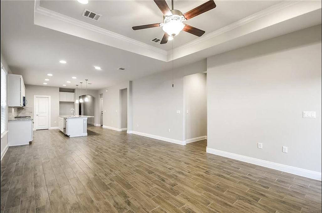 9907 Quercia Dr, Austin, TX 78717