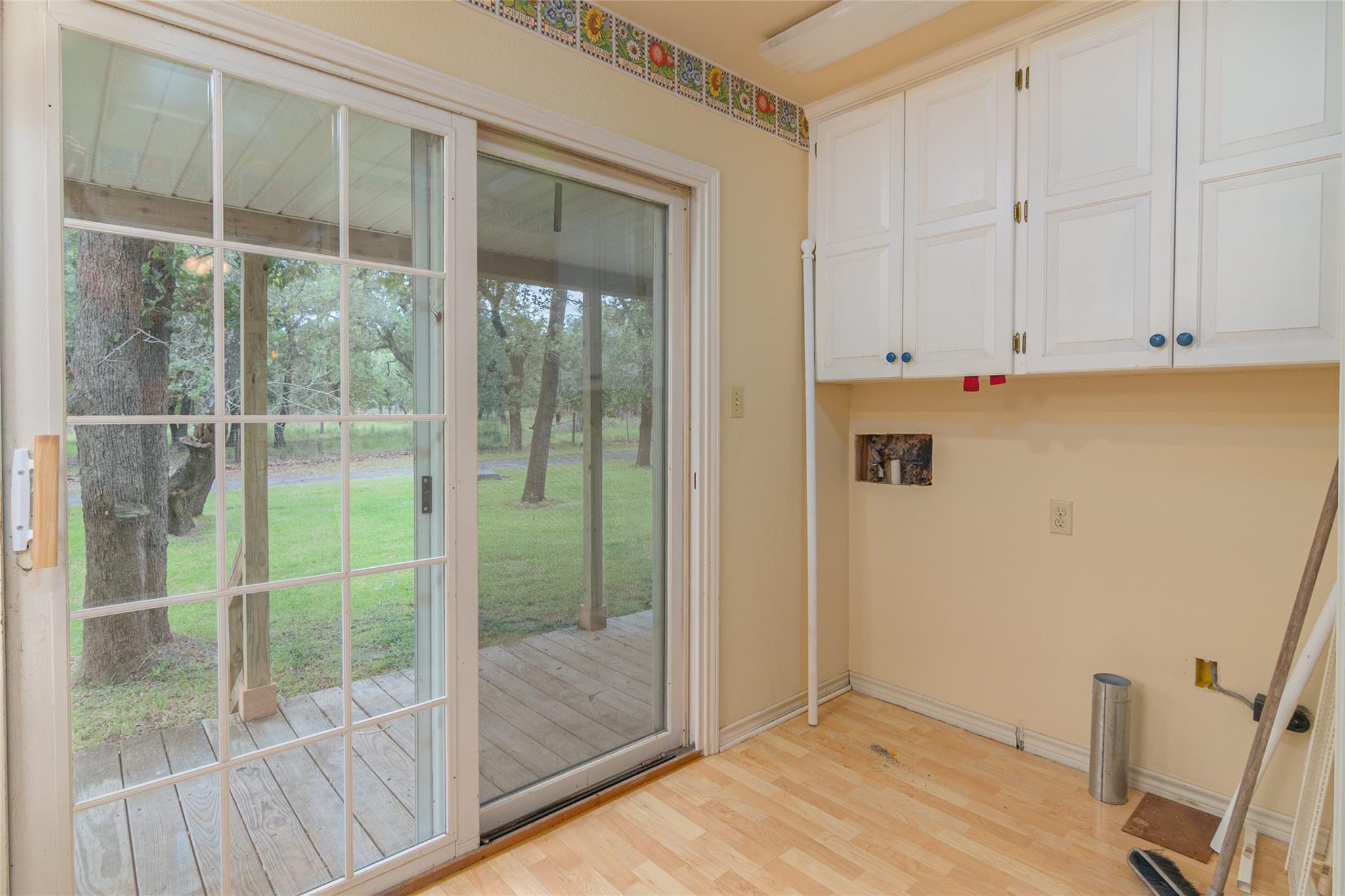2981 Vivroux Ranch Rd, Seguin, TX 78155