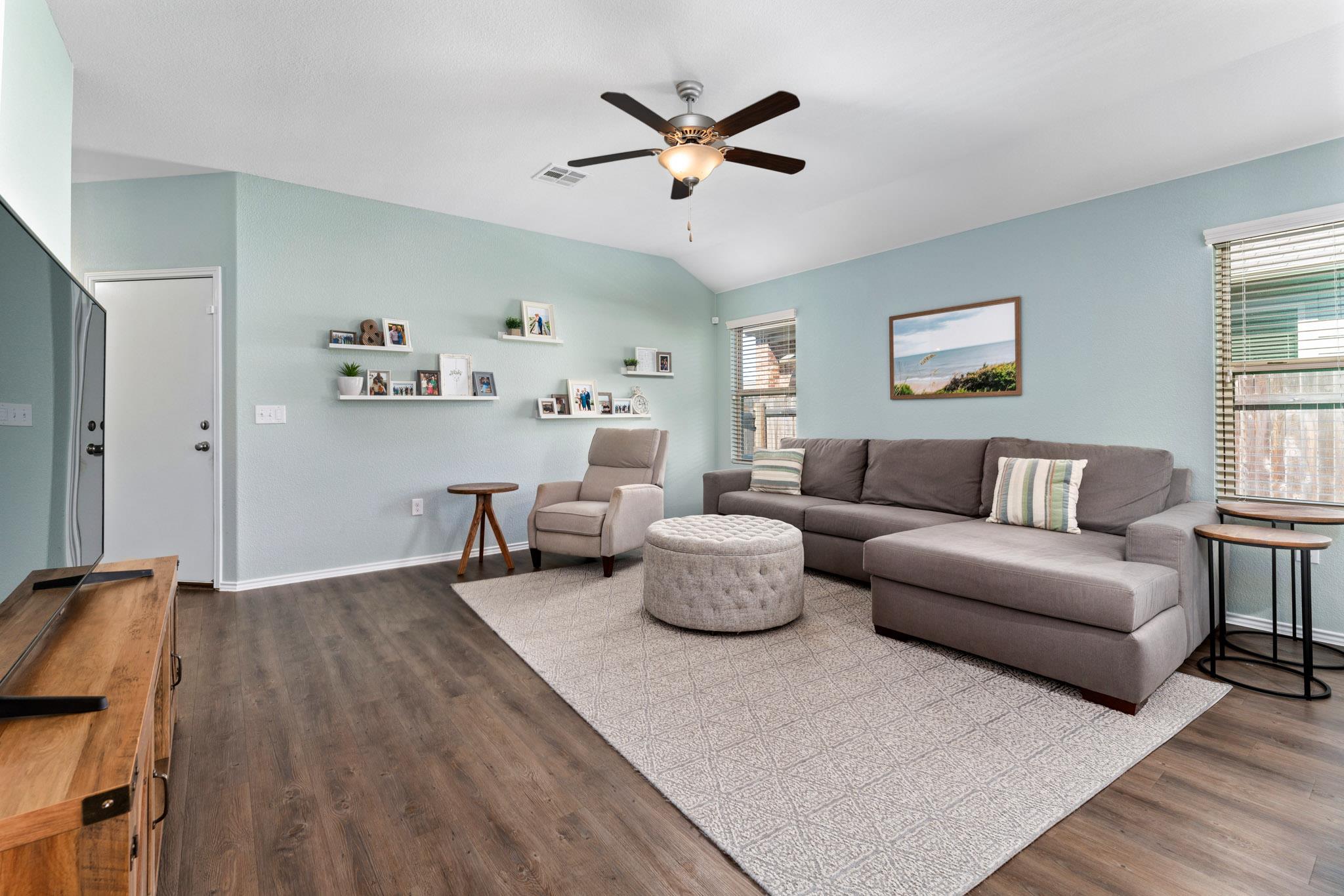 10709 Dimitrios Dr, Austin, TX 78747