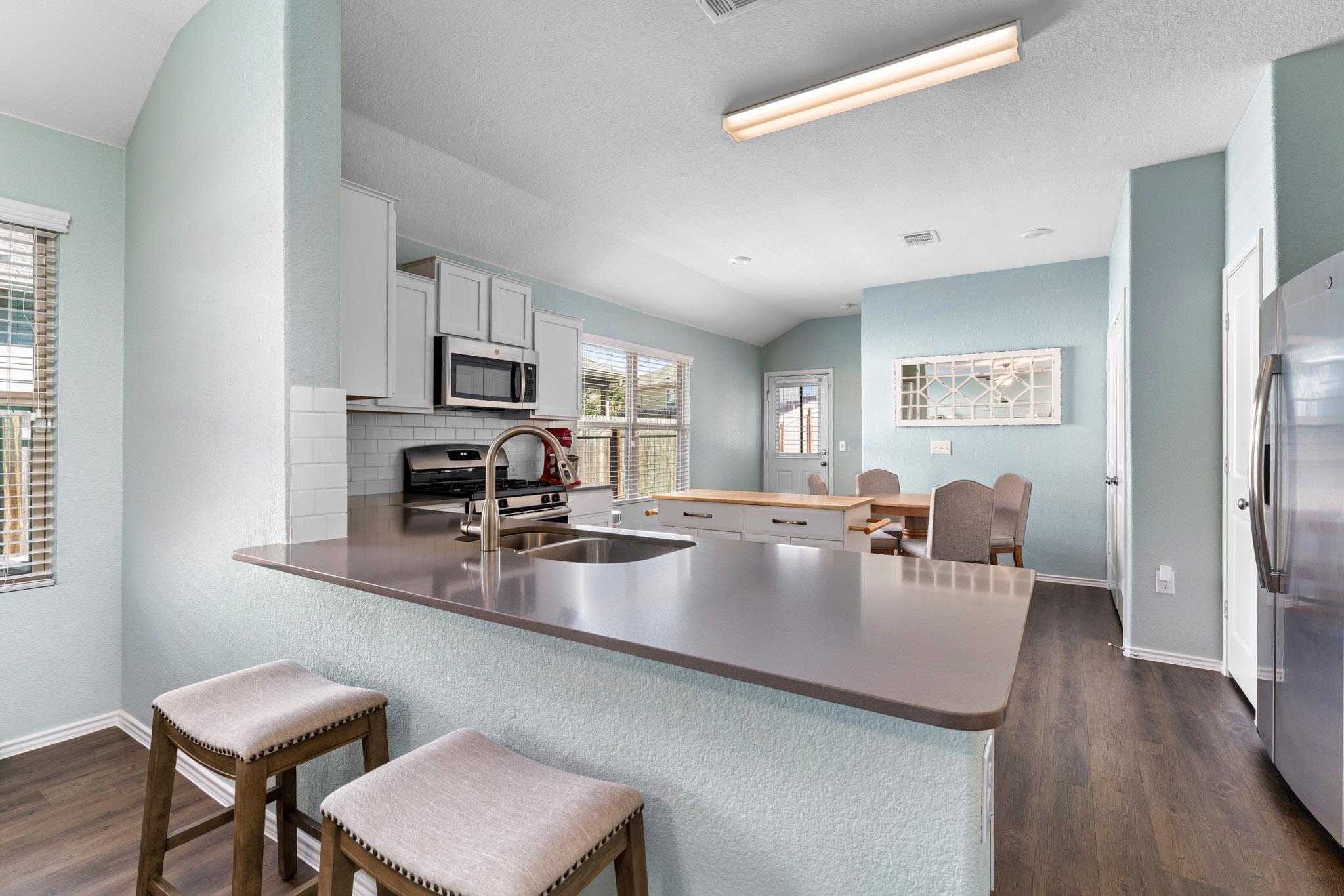 10709 Dimitrios Dr, Austin, TX 78747