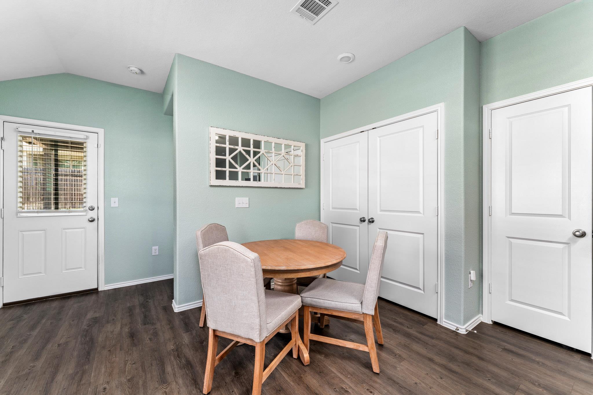 10709 Dimitrios Dr, Austin, TX 78747