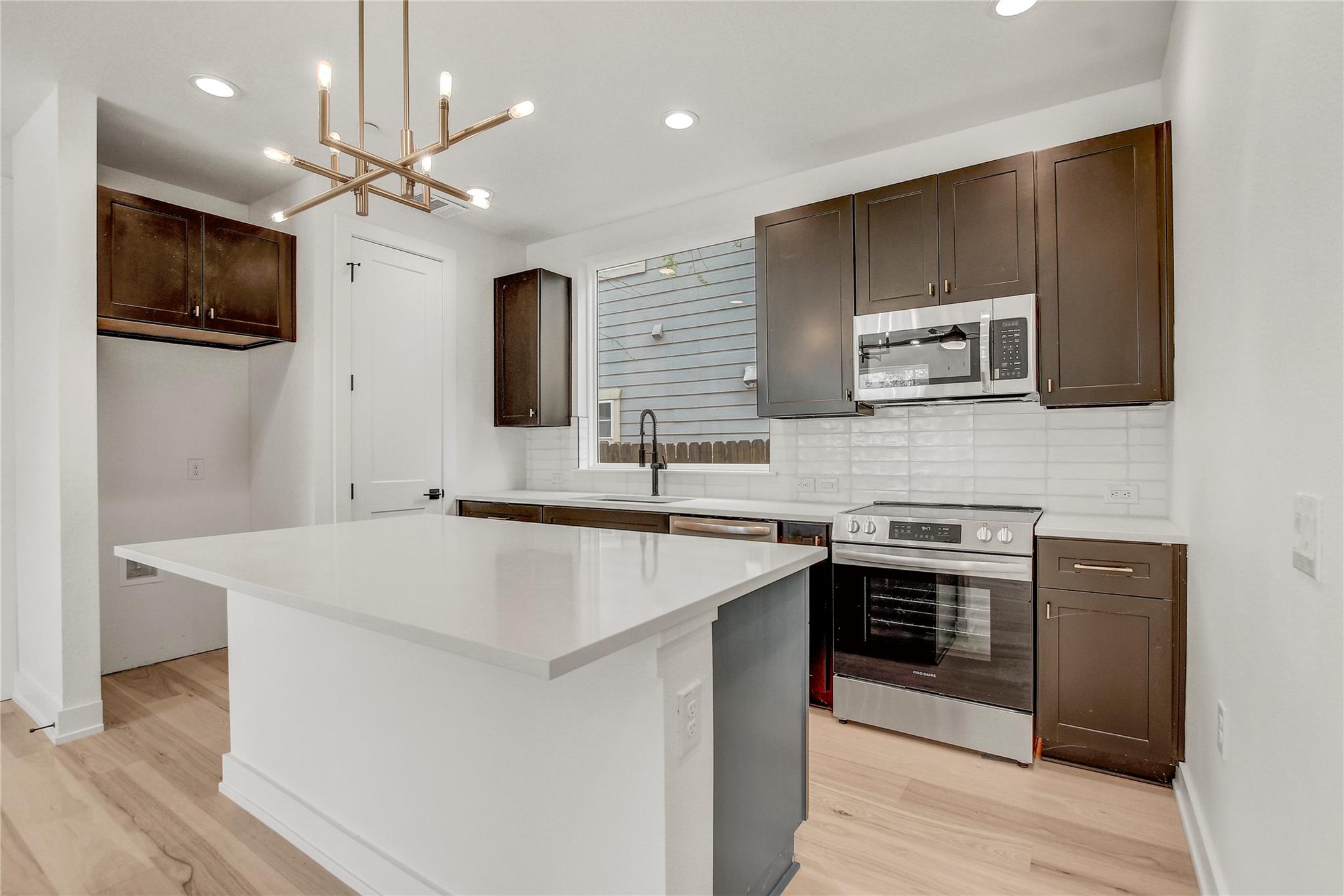 4127 E 12th St # 2, Austin, TX 78721