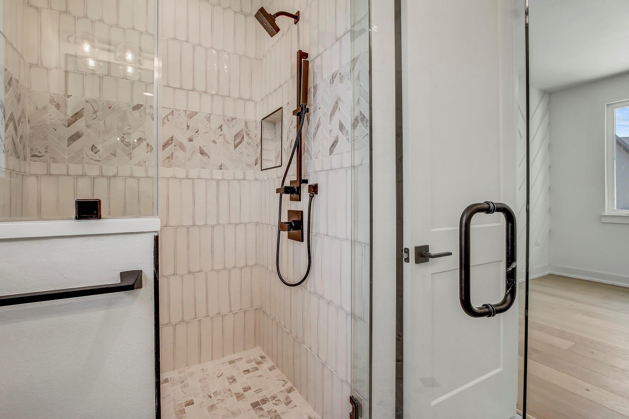 4127 E 12th St # 3, Austin, TX 78721