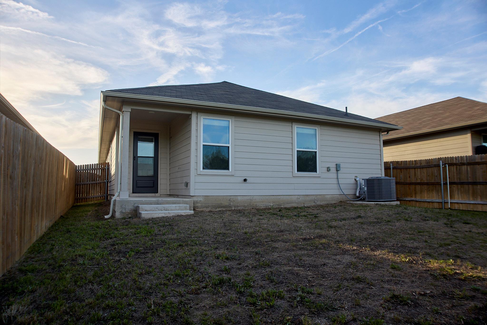 12008 Roving Pass, Elgin, TX 78621