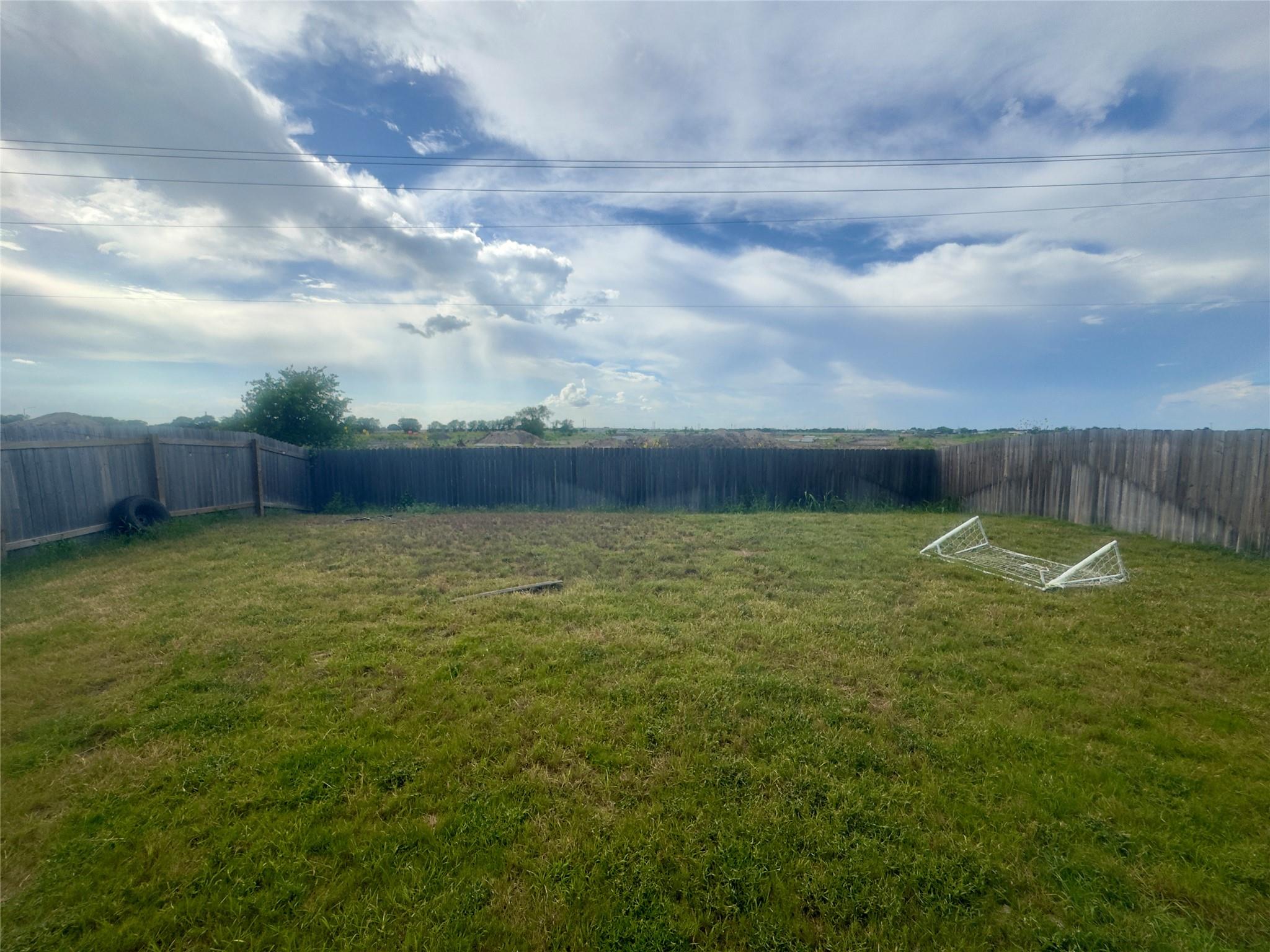 Lockhart, TX 78644