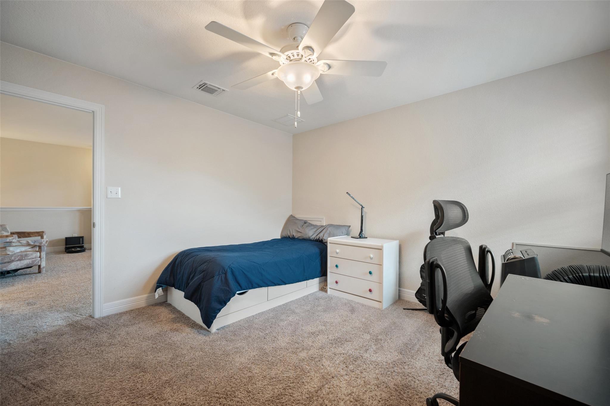 953 Vista Gardens Dr, Buda, TX 78610