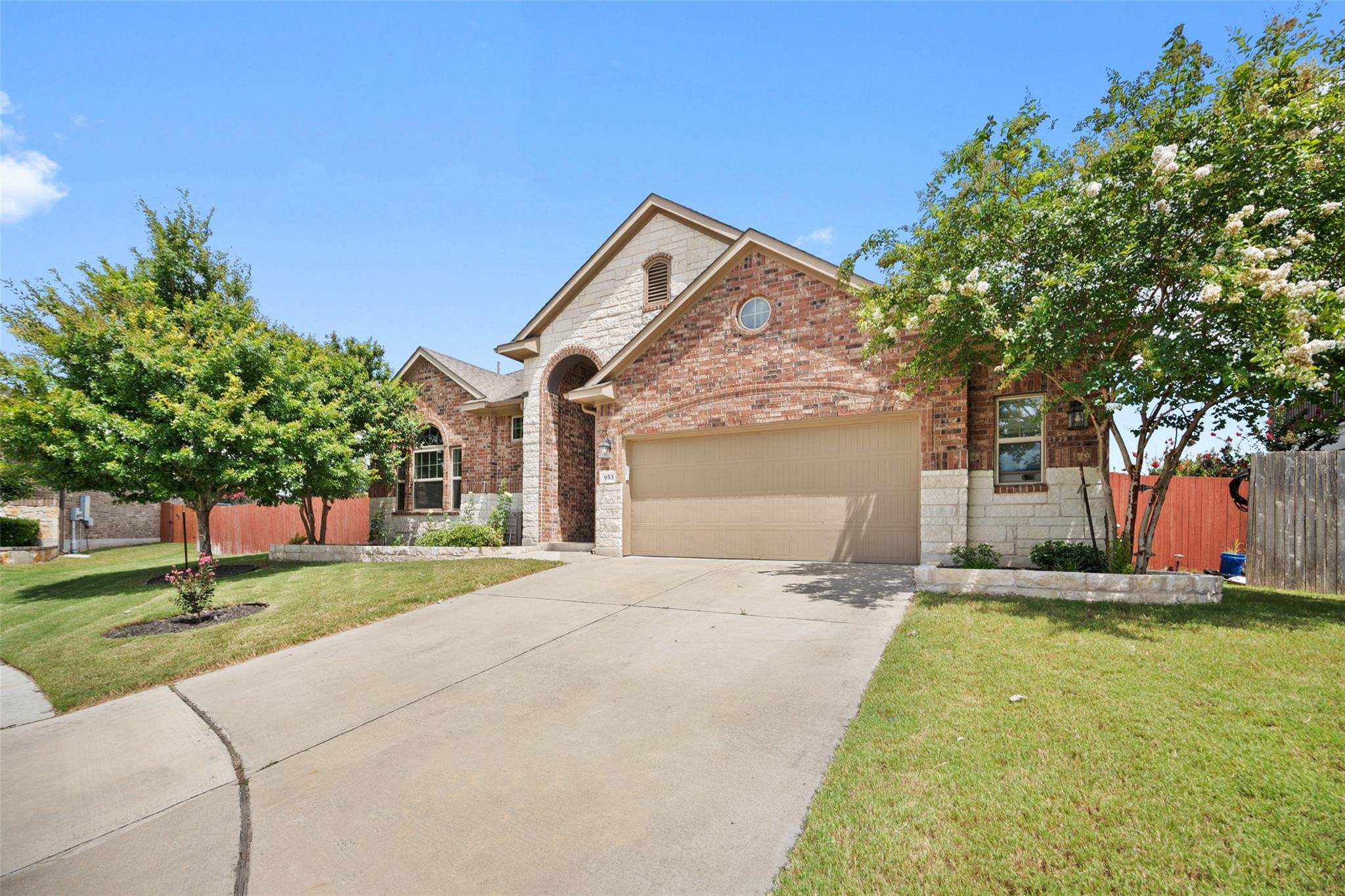953 Vista Gardens Dr, Buda, TX 78610