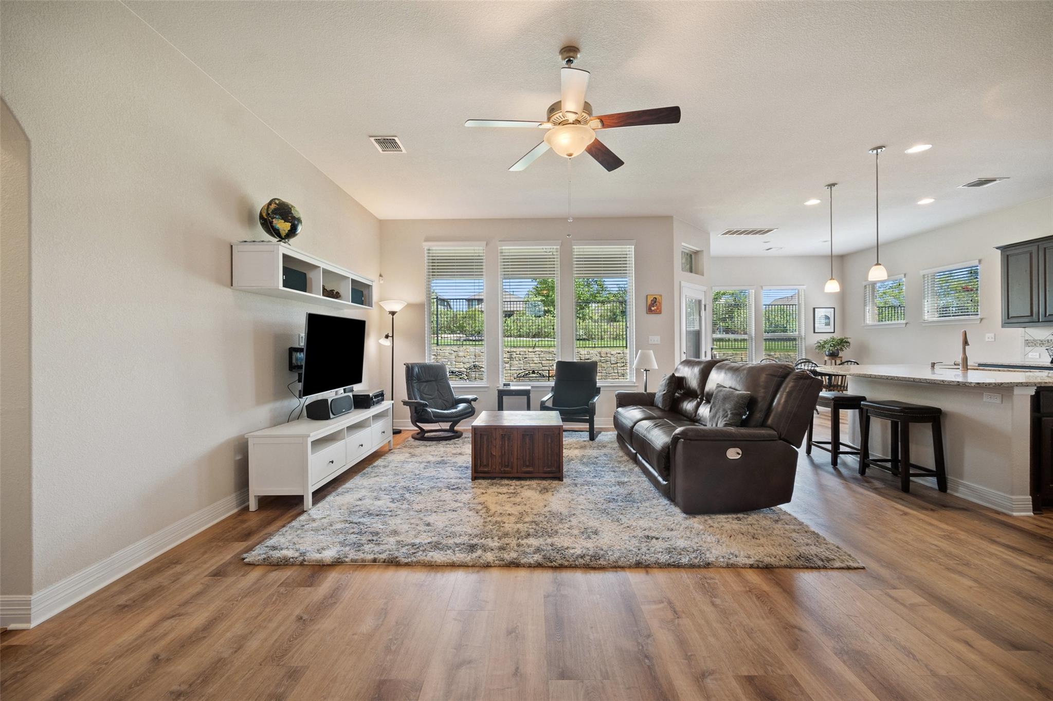 953 Vista Gardens Dr, Buda, TX 78610