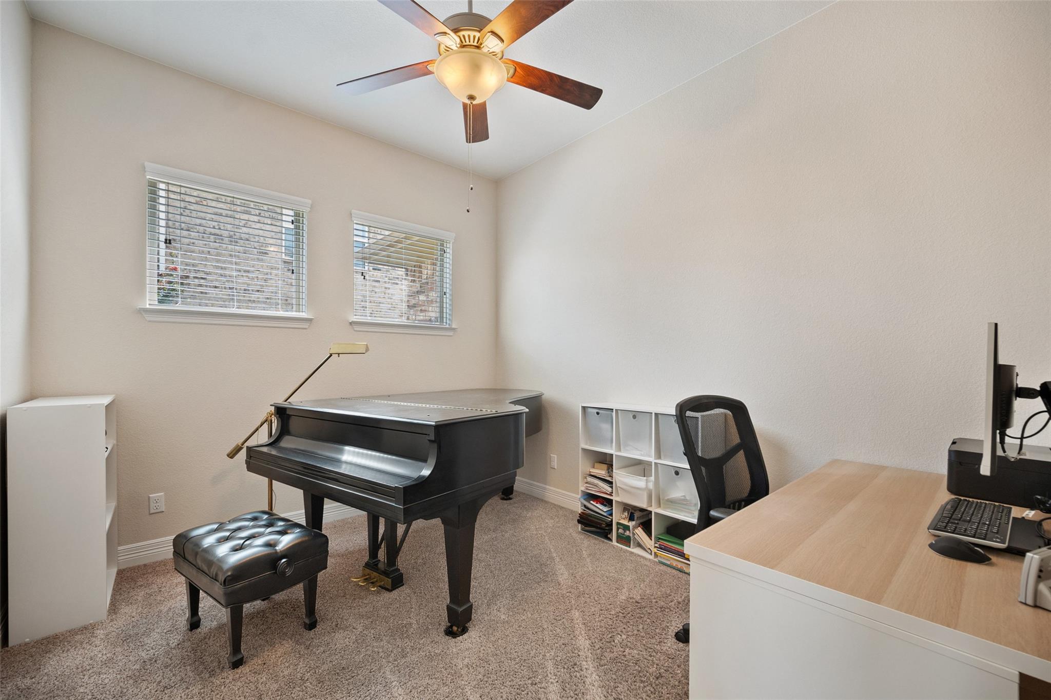 953 Vista Gardens Dr, Buda, TX 78610