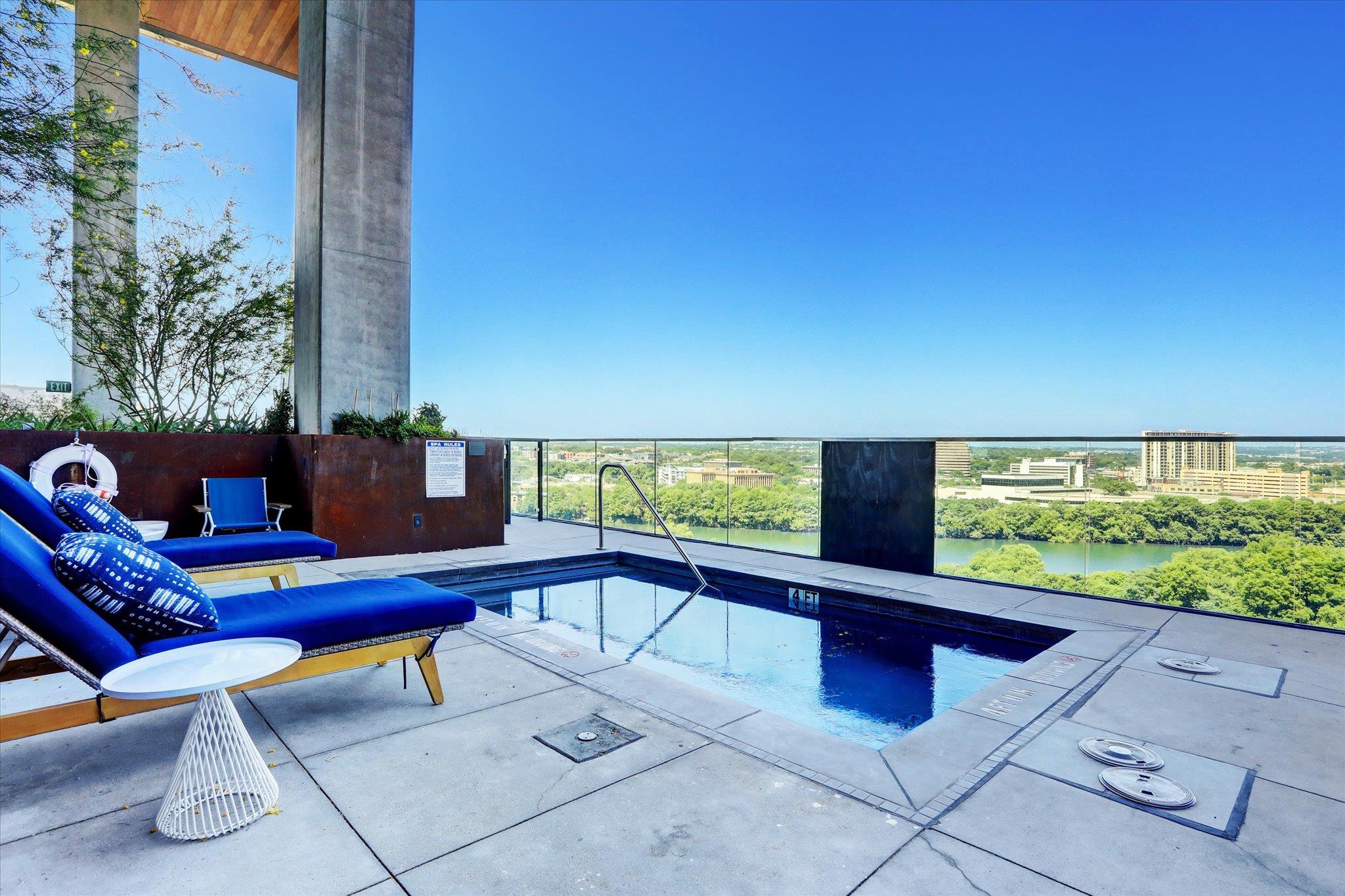 70 Rainey St # 2201, Austin, TX 78701