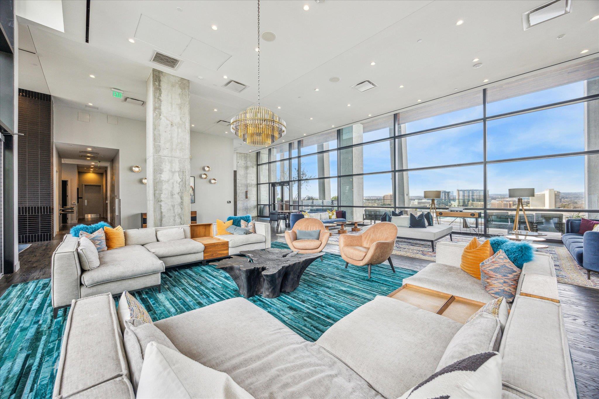 70 Rainey St # 2201, Austin, TX 78701