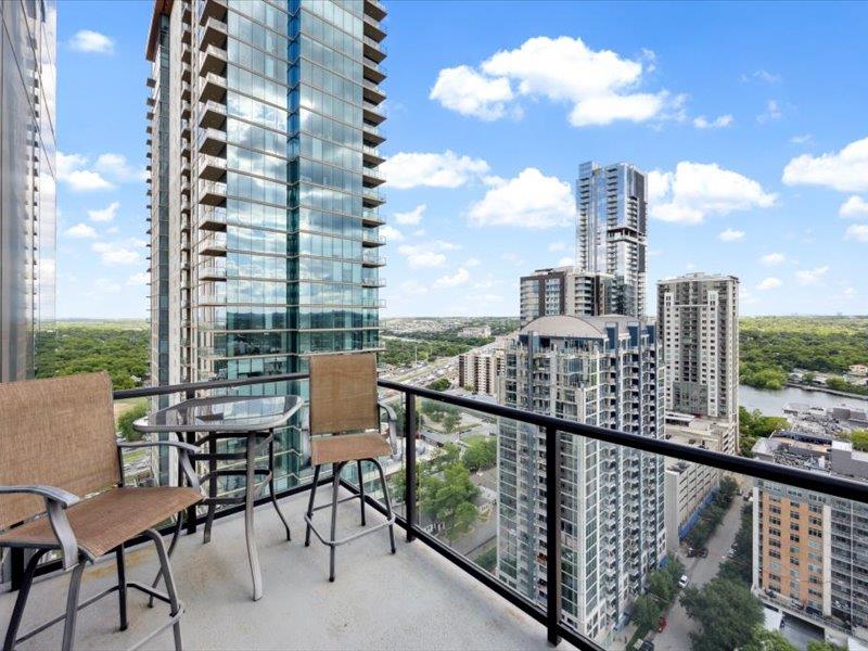 70 Rainey St # 2201, Austin, TX 78701