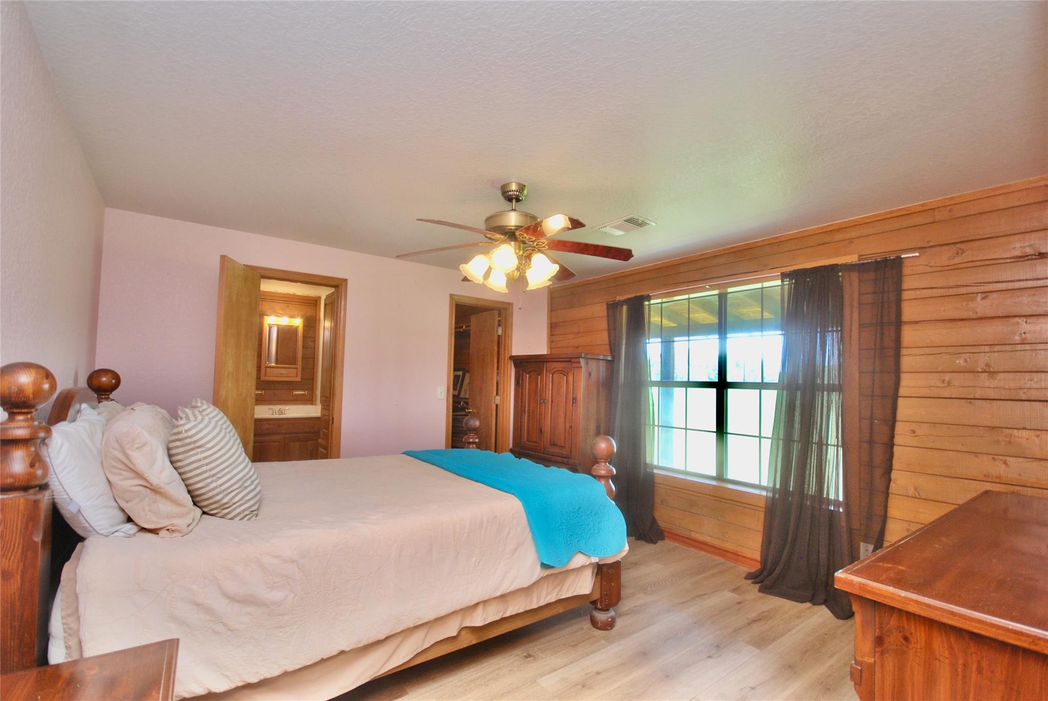 2725 Old Lehmann Rd, Kingsbury, TX 78638