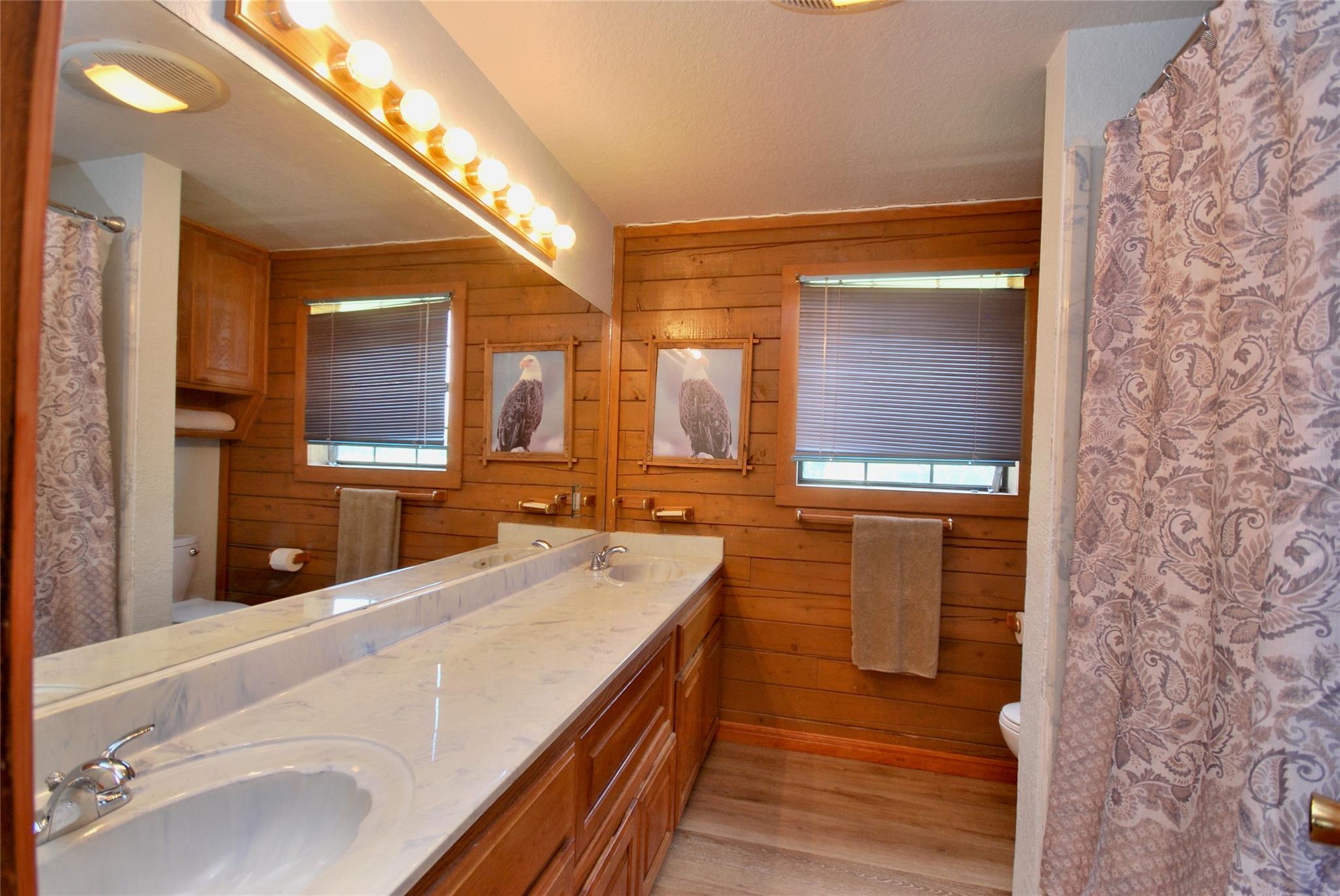 2725 Old Lehmann Rd, Kingsbury, TX 78638