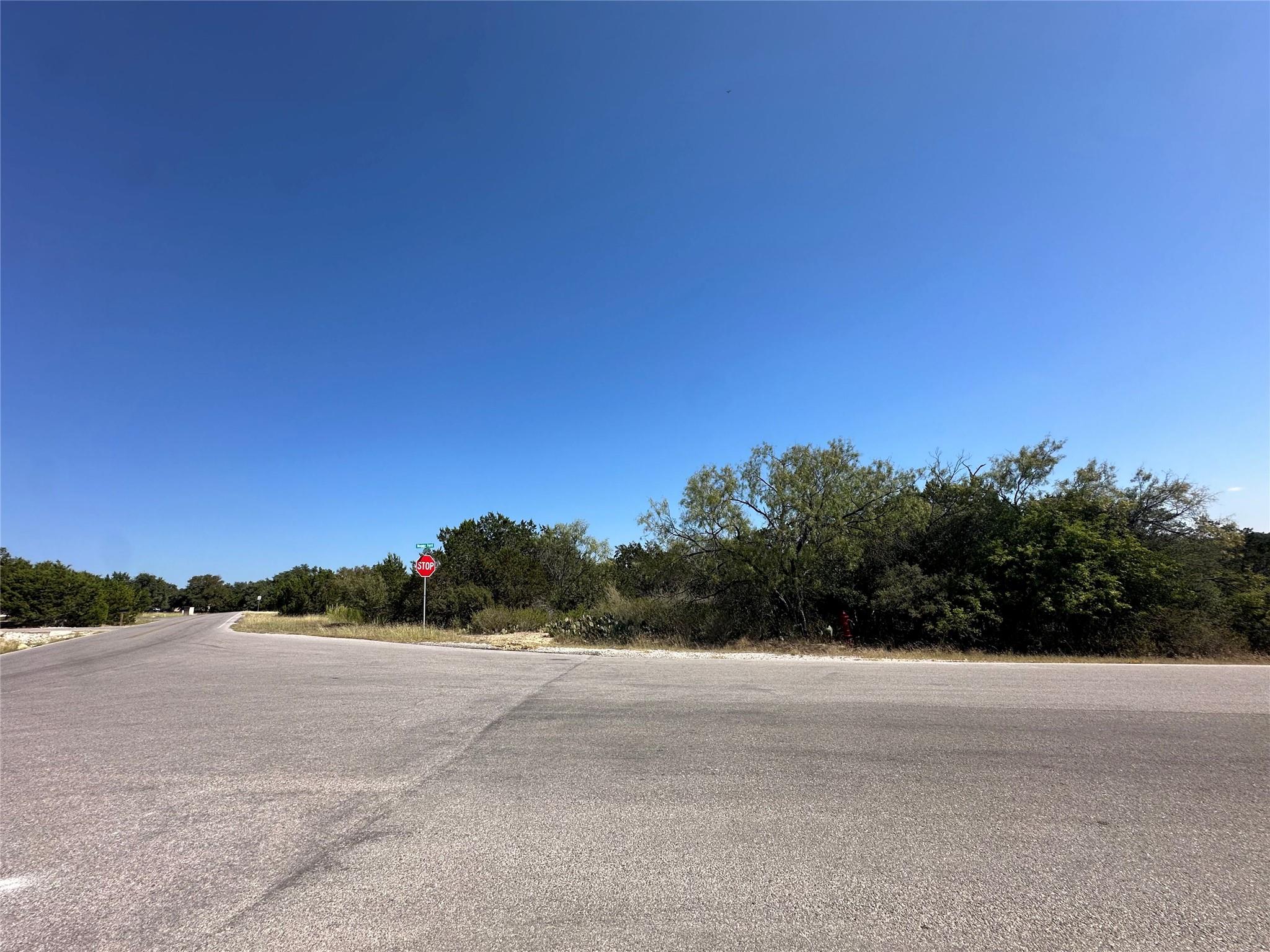 21412 Highland Lake Dr, Lago Vista, TX 78645