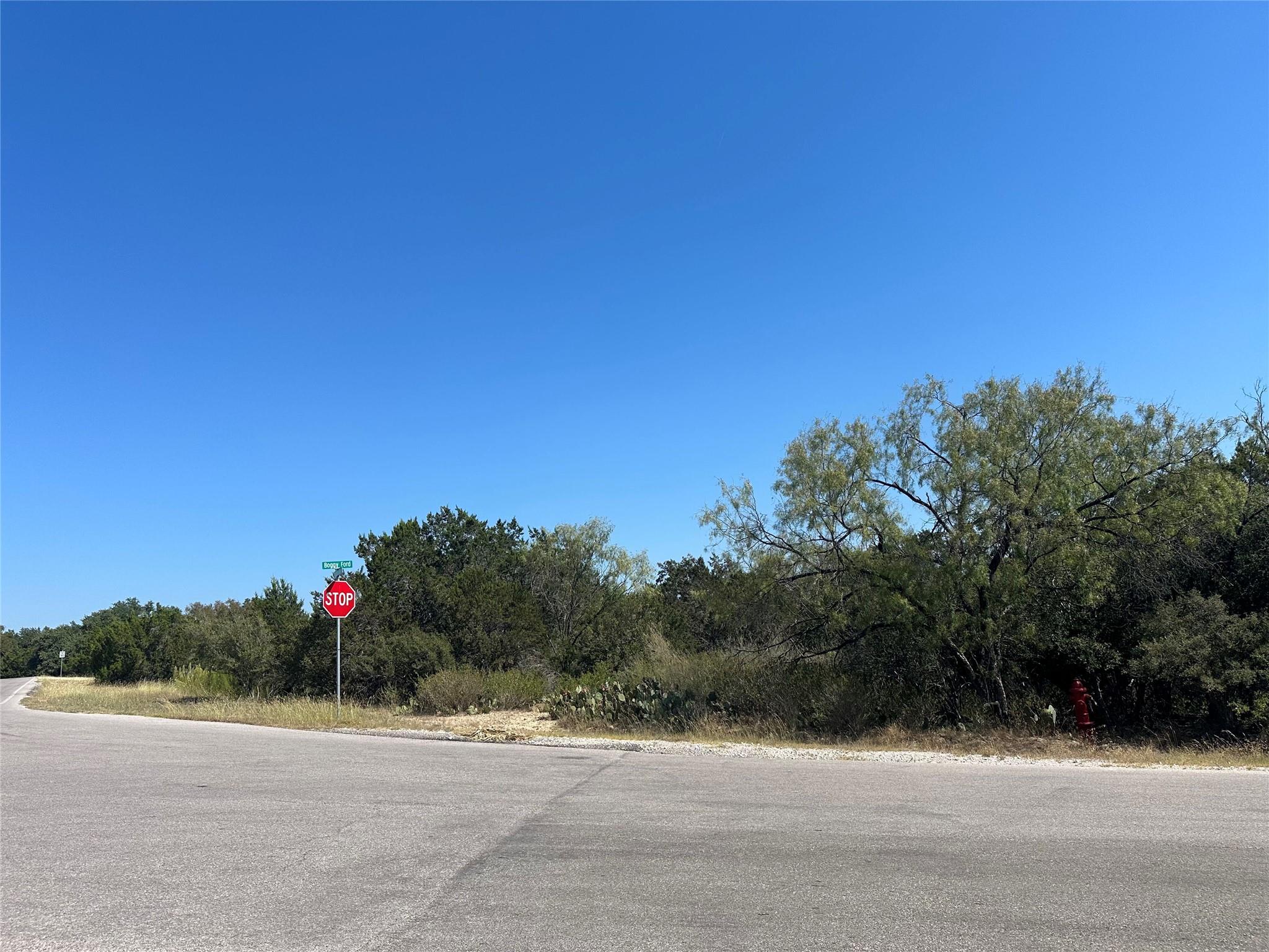 21412 Highland Lake Dr, Lago Vista, TX 78645