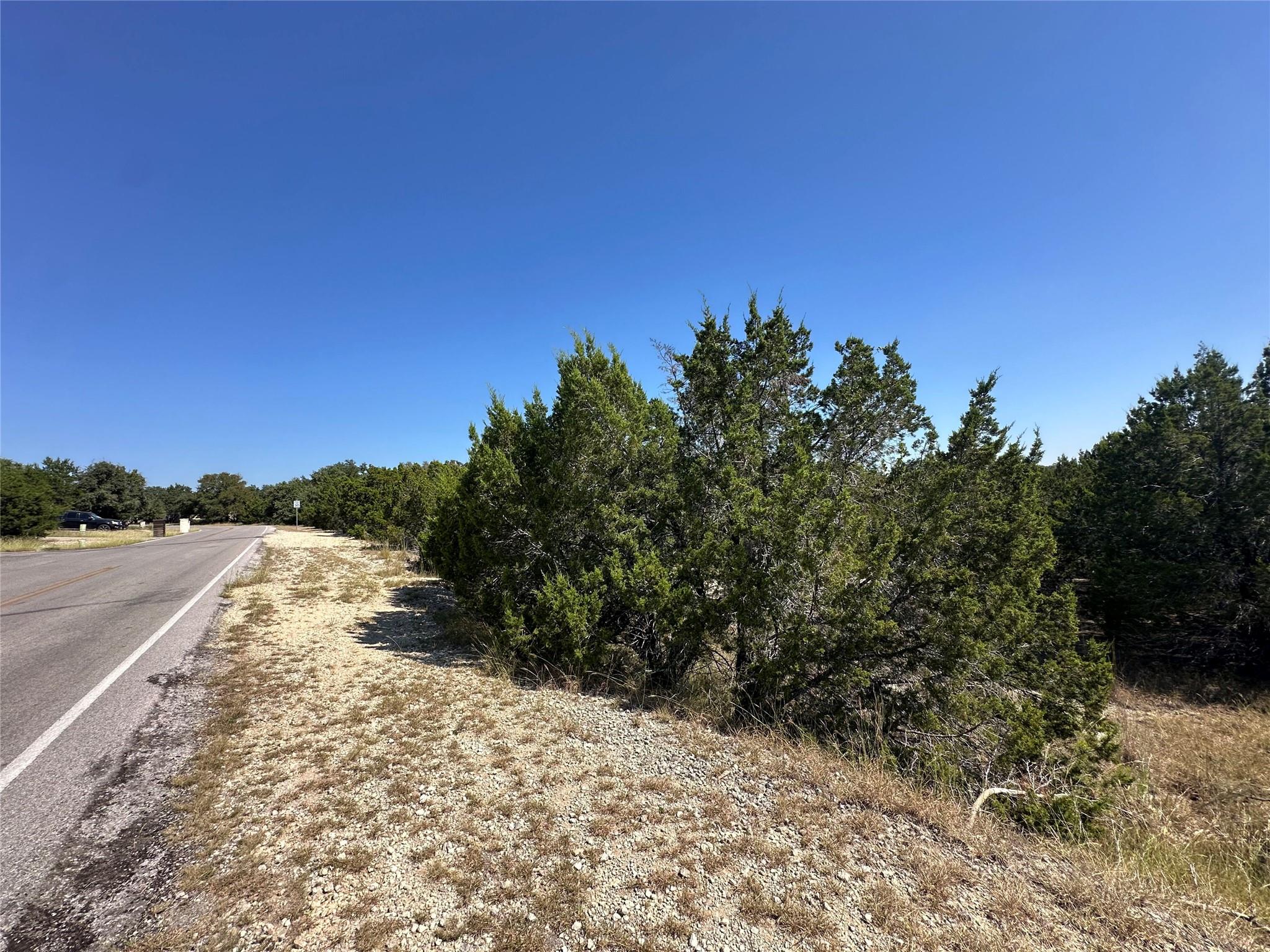 21412 Highland Lake Dr, Lago Vista, TX 78645