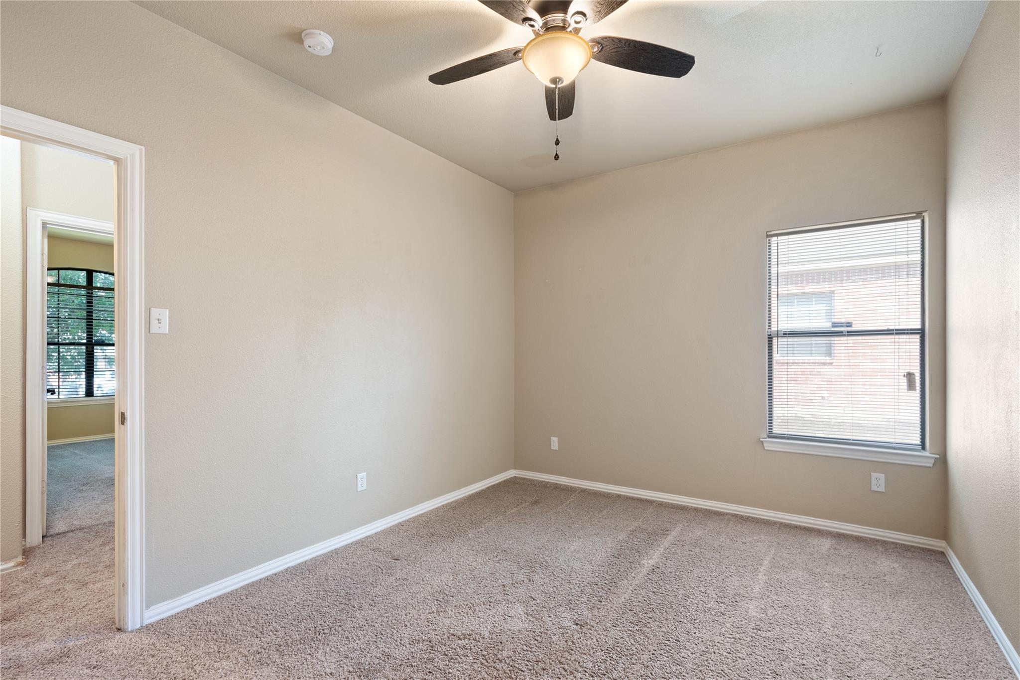 1155 Star Meadow Dr, Kyle, TX 78640