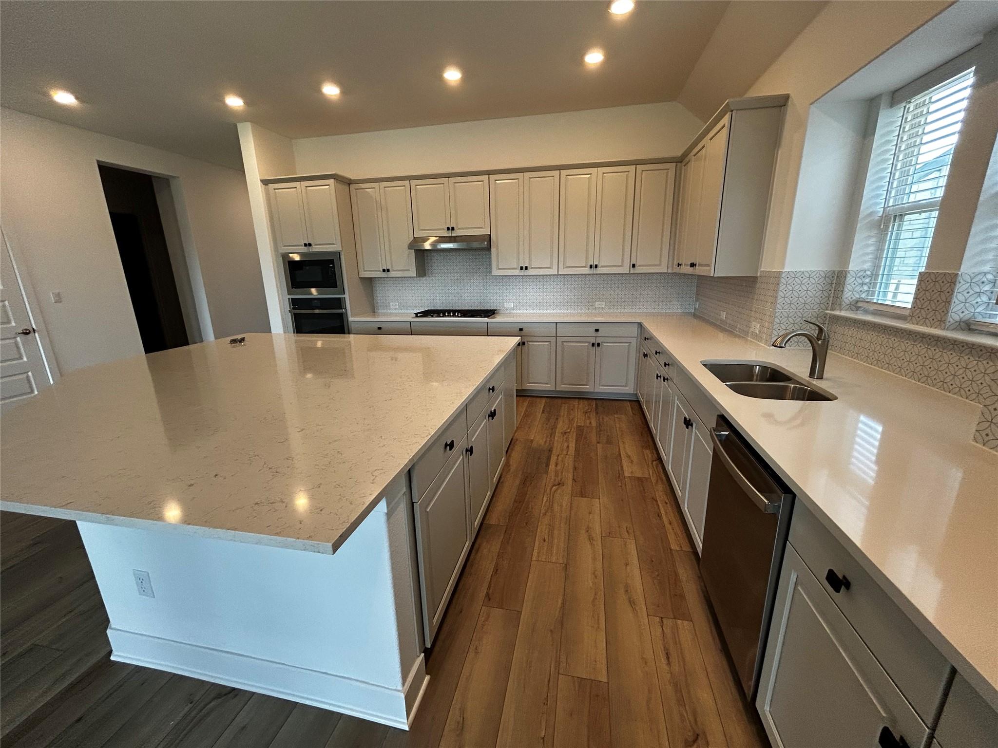 653 Wolf Ridge Rd Rd, Georgetown, TX 78628