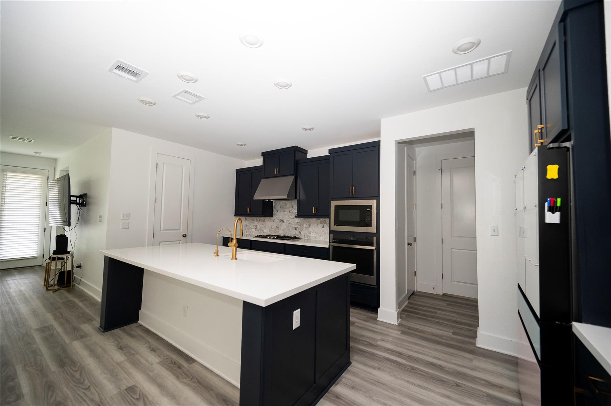 600 Schooner Trl, Leander, TX 78641