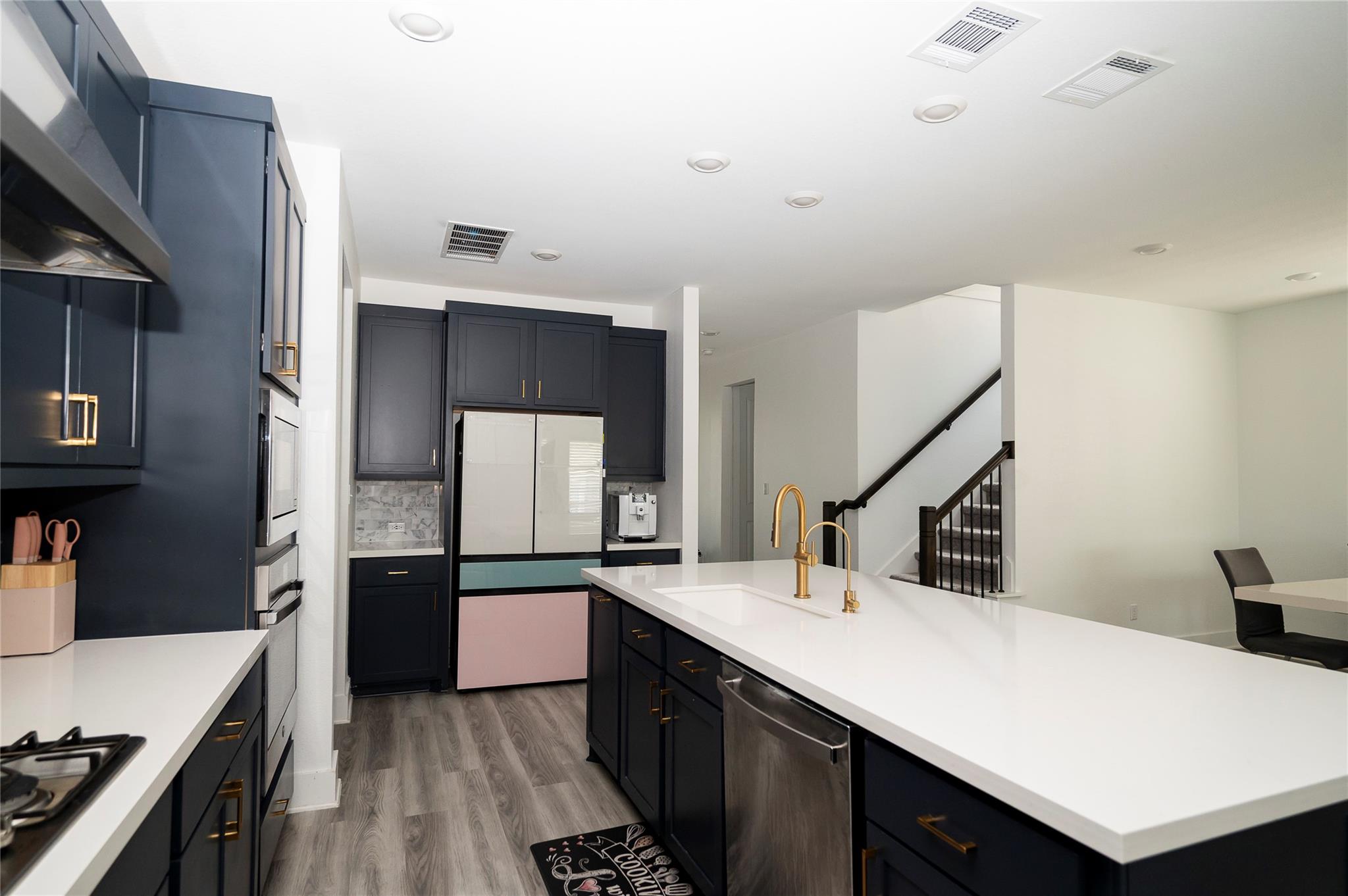 600 Schooner Trl, Leander, TX 78641