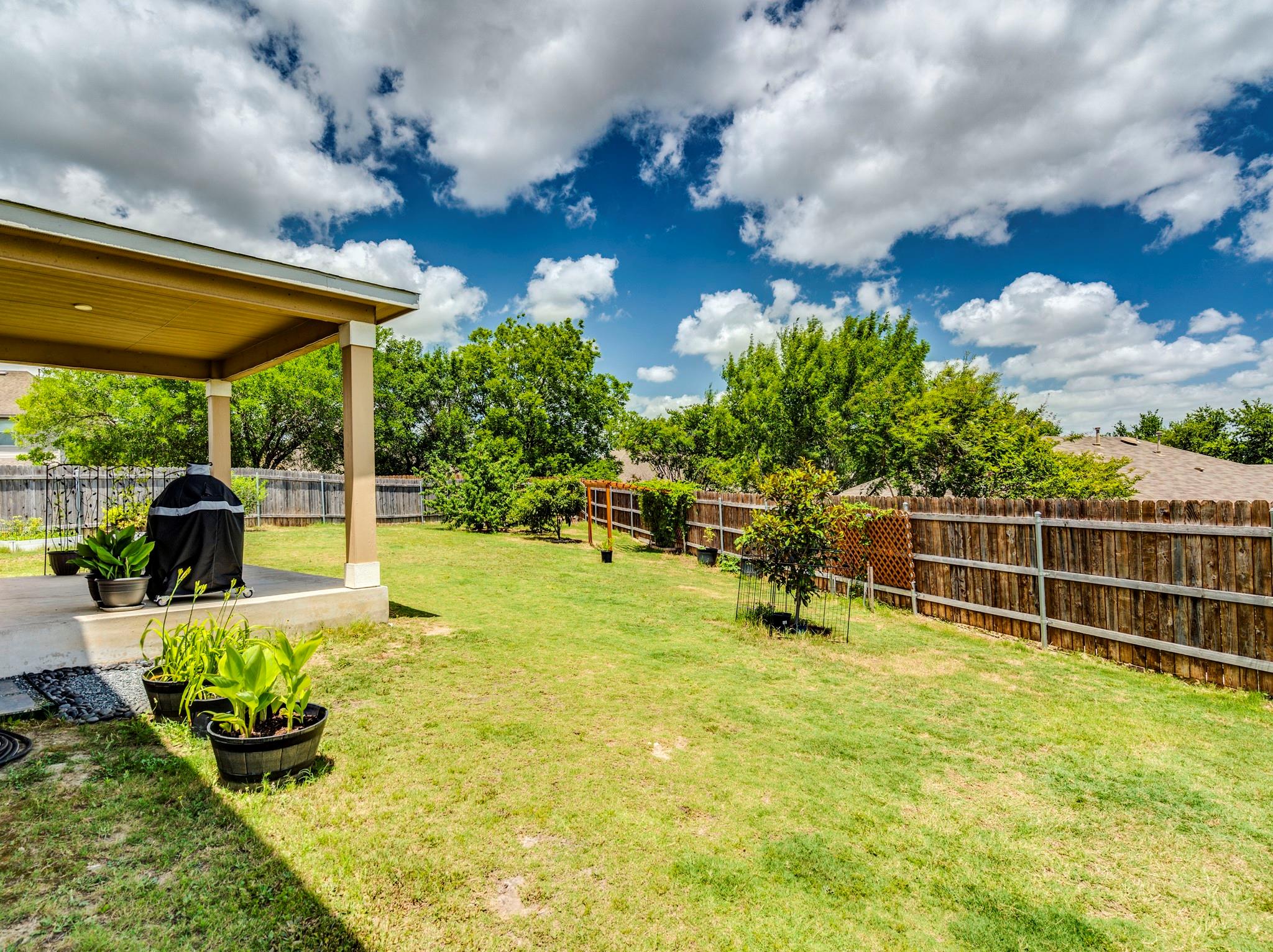 270 Fuchsia St, Kyle, TX 78640