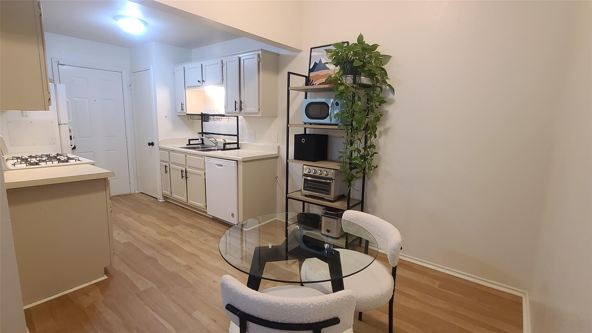 1101 Woodlief Trl, Round Rock, TX 78664