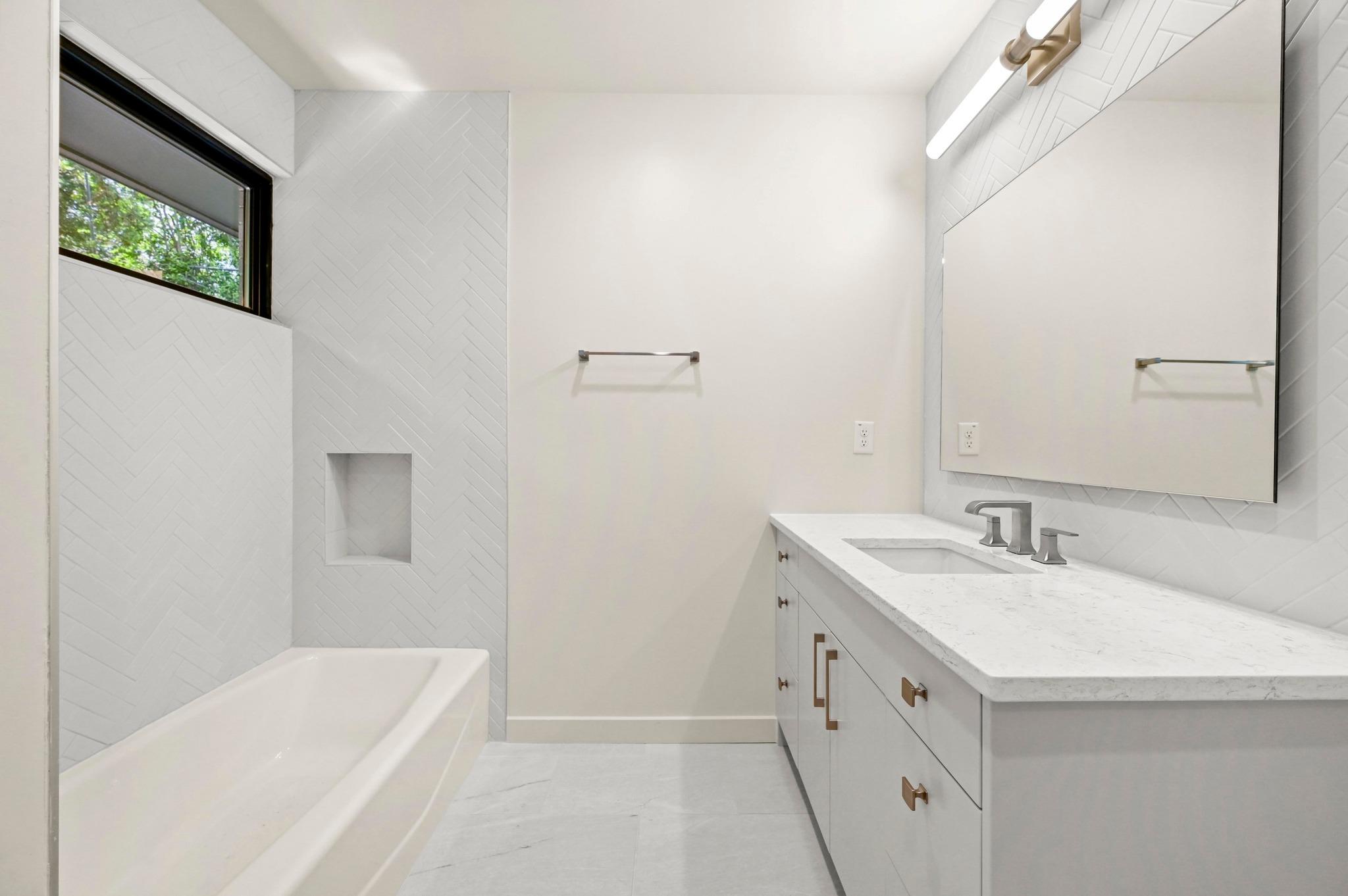 2001 Circle Haven, Austin, TX 78741