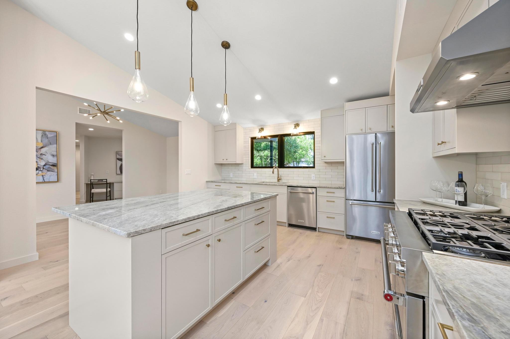 2001 Circle Haven, Austin, TX 78741