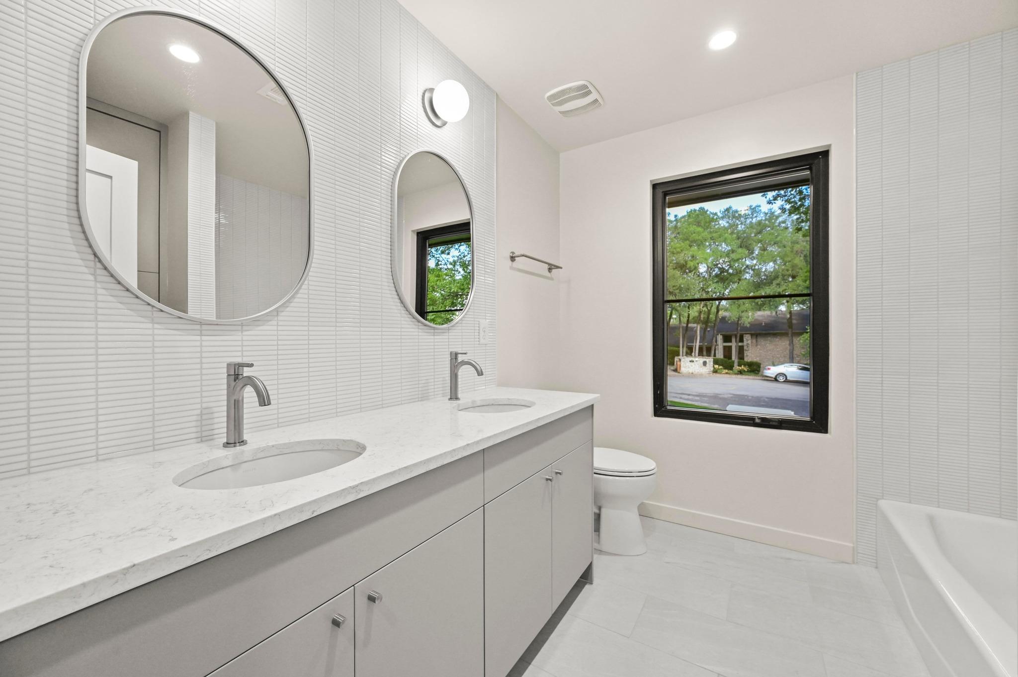 2001 Circle Haven, Austin, TX 78741