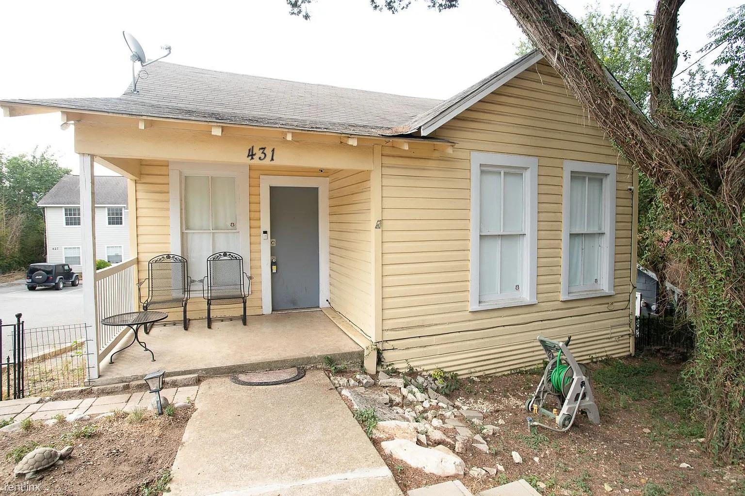431 Lindsey St, San Marcos, TX 78666