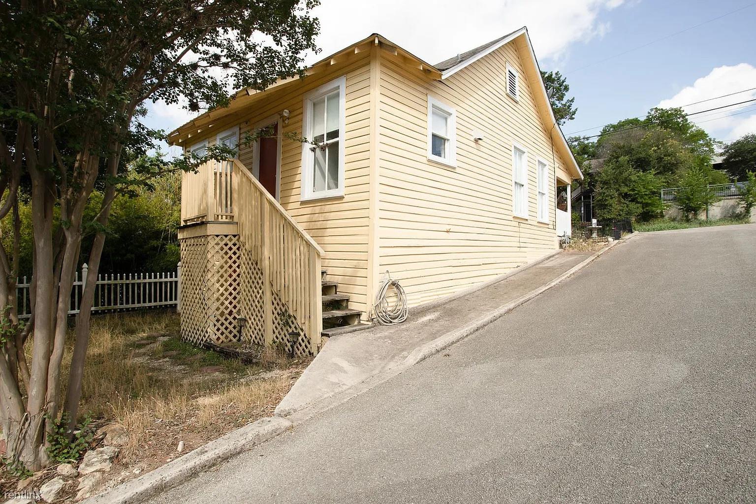 431 Lindsey St, San Marcos, TX 78666