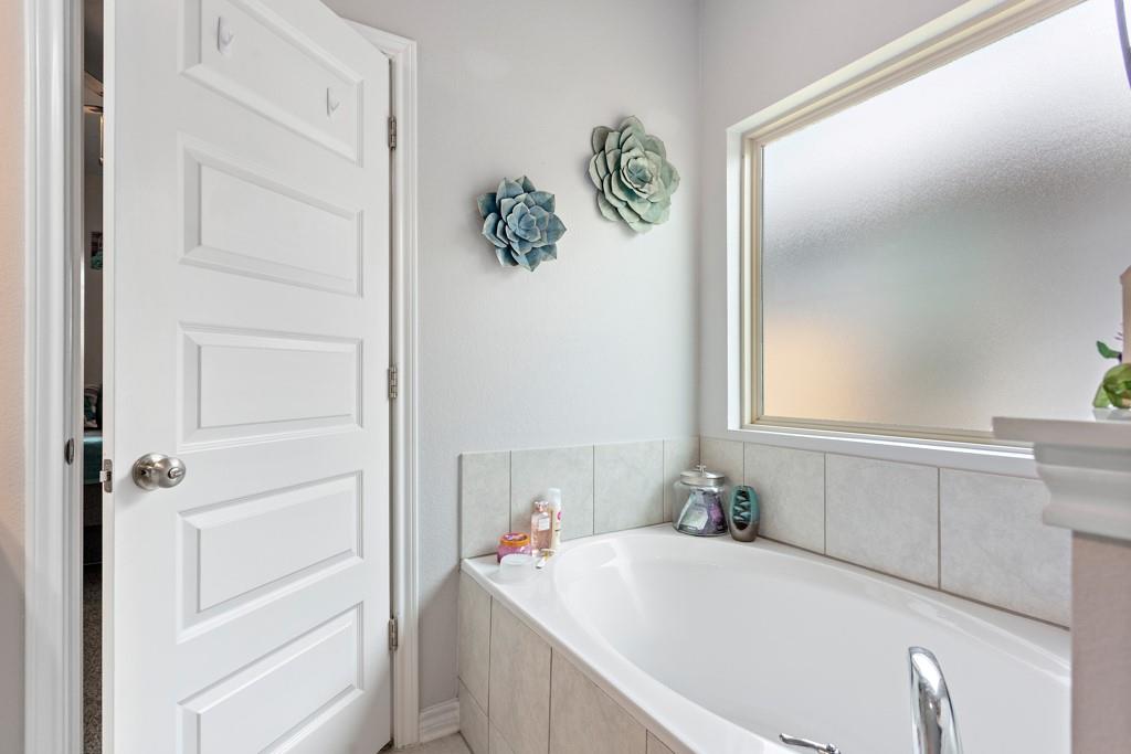309 Trellis Blvd, Leander, TX 78641